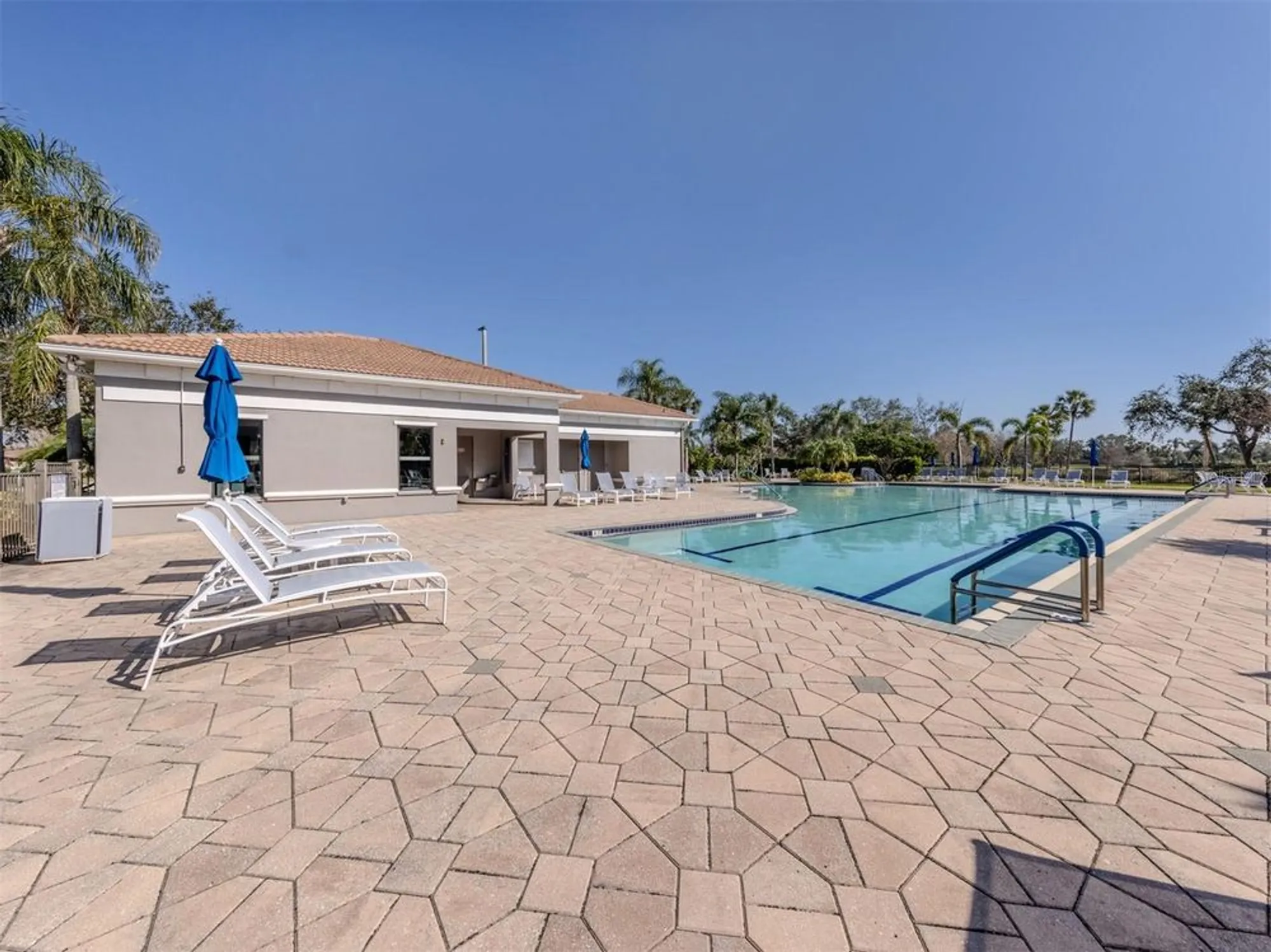 Property Slideshow image 37 of 55 | 4238 mackay falls ter, Sarasota, FL, 34243