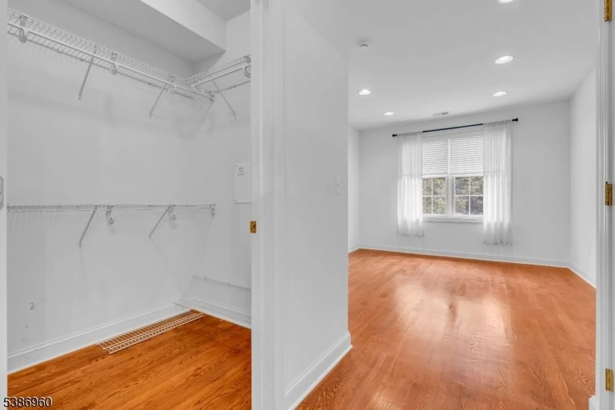 Property Slideshow image 18 of 38 | 182 victoria dr, Basking Ridge, NJ, 07920