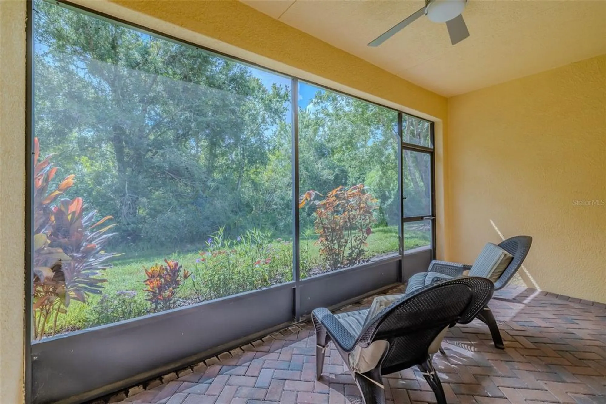 Property Slideshow image 13 of 84 | 16130 amethyst key dr, Wimauma, FL, 33598