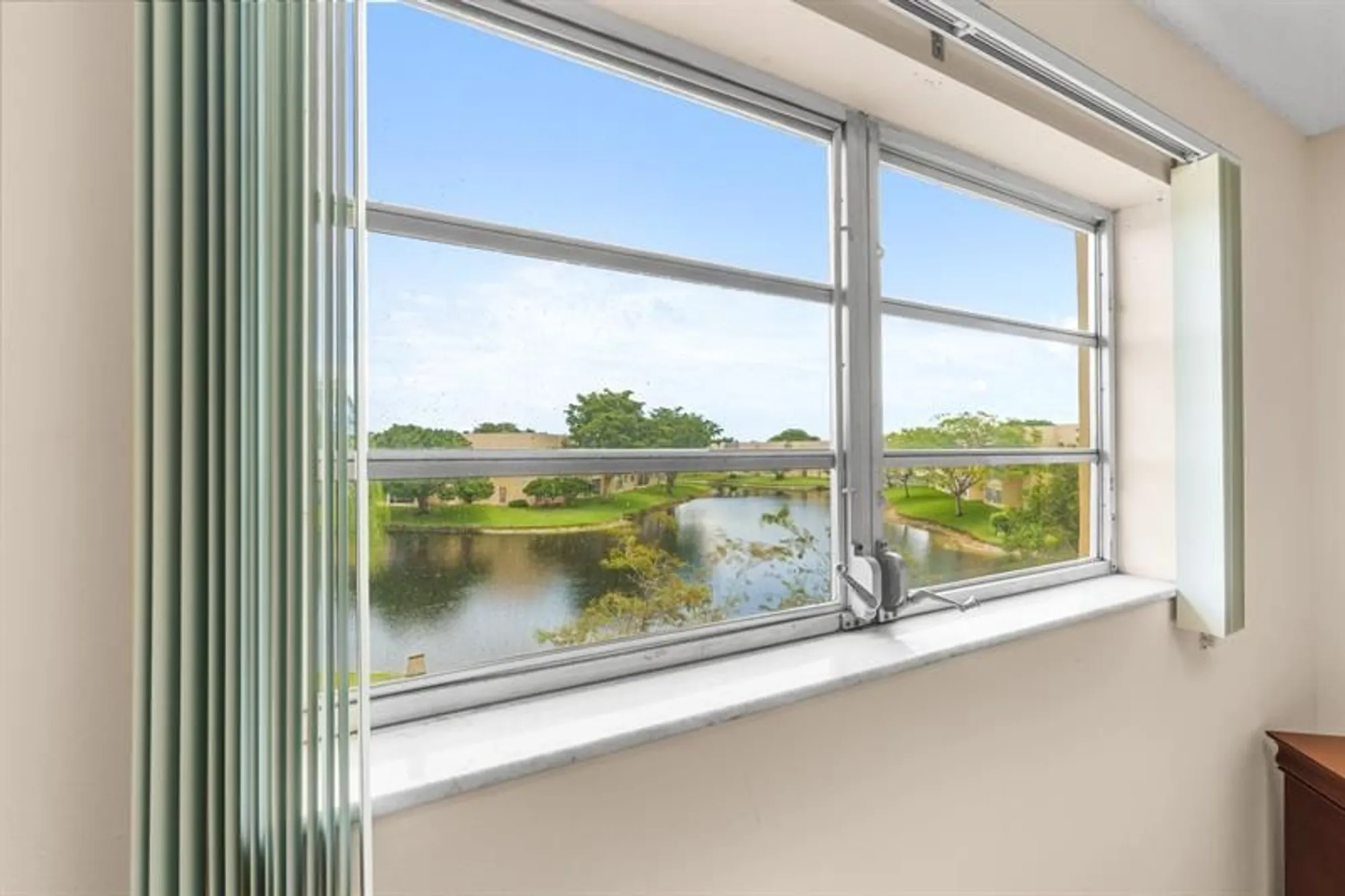 Property Slideshow image 26 of 58 | 5961 nw 61st ave apt 301, Tamarac, FL, 33319