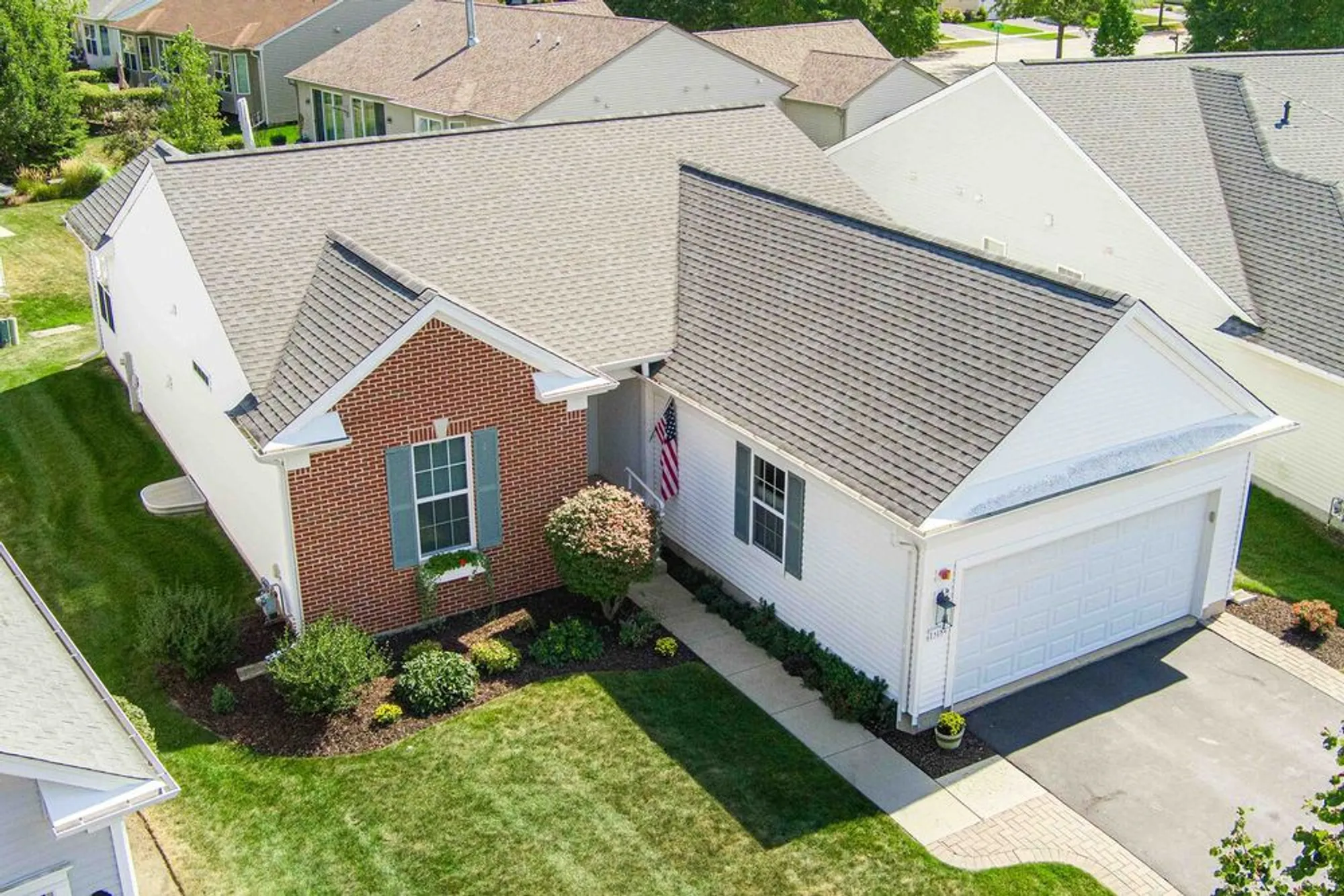 Property Slideshow image 3 of 61 | 13184 oakwood ave, Huntley, IL, 60142