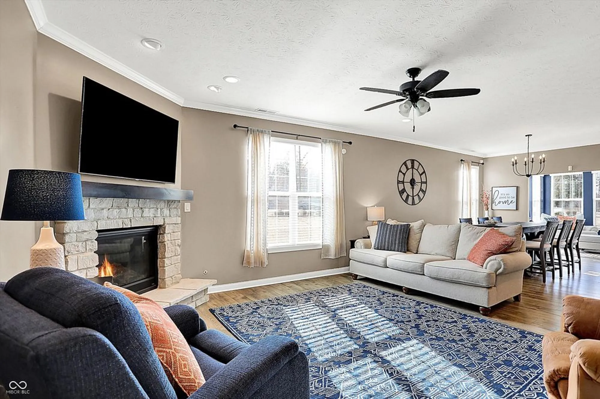 Property Slideshow image 4 of 29 | 1684 hedley way w, Avon, IN, 46123