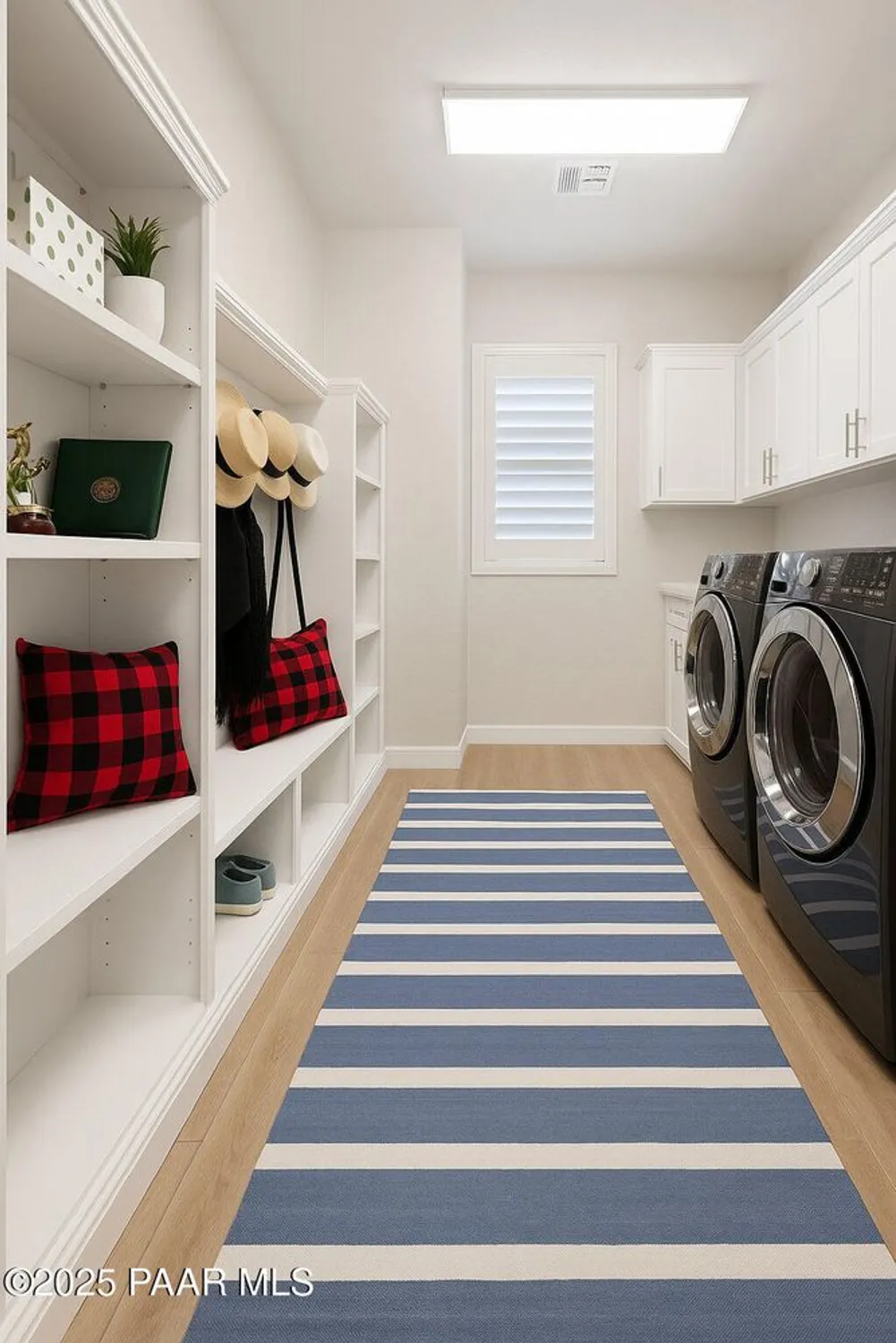 Property Slideshow image 22 of 33 | 829 royal tulips st, Prescott, AZ, 86301