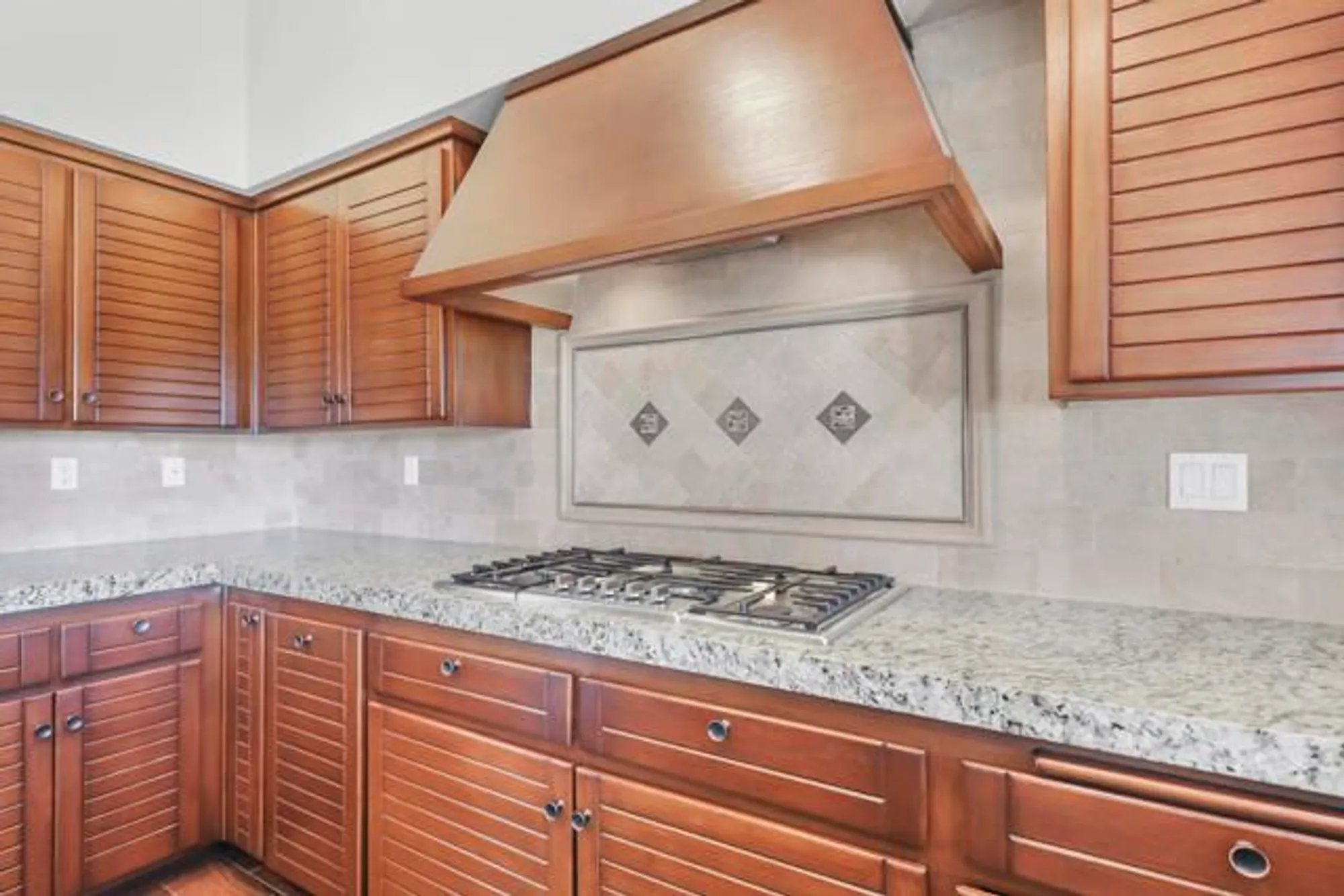 Property Slideshow image 12 of 37 | 54801 inverness way, La Quinta, CA, 92253