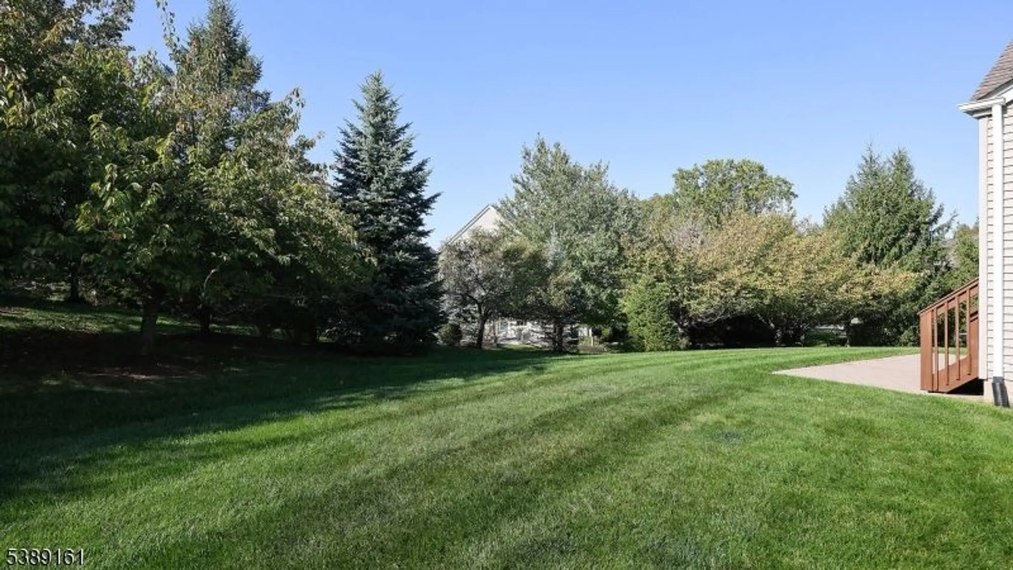 Property Slideshow image 26 of 32 | 9 pitcher pt, Somerset, NJ, 08873