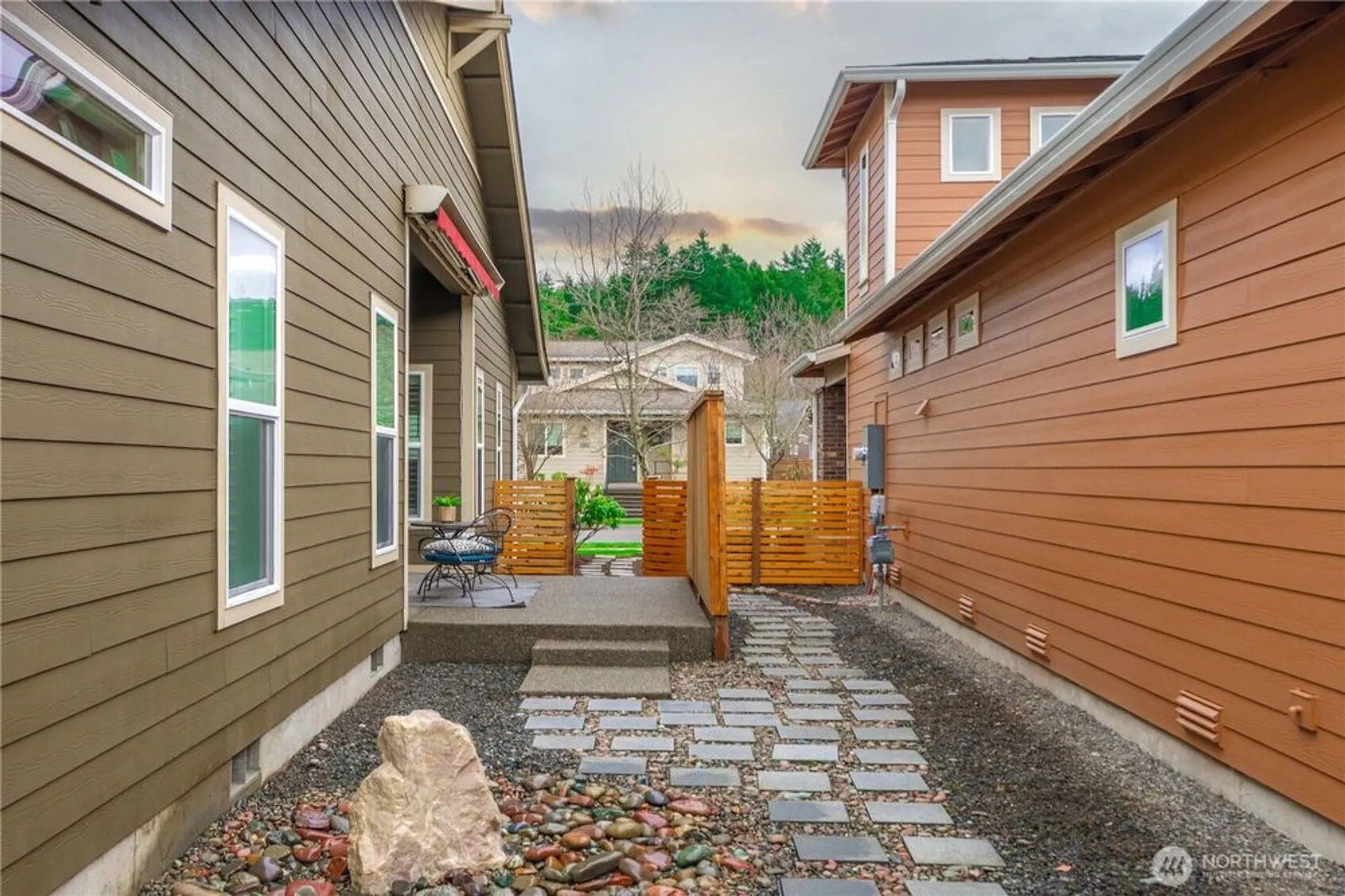 Property Slideshow image 24 of 31 | 19221 143rd st, Bonney Lake, WA, 98391