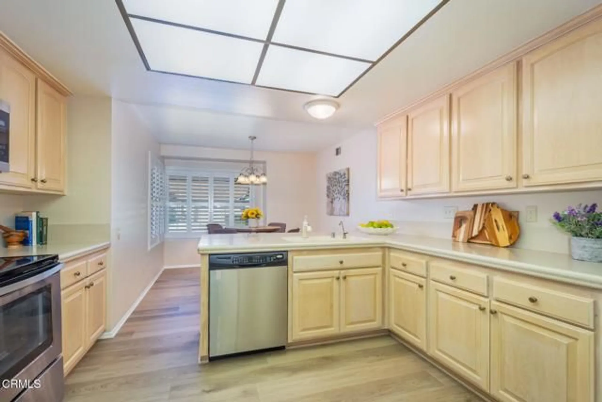 Property Slideshow image 9 of 33 | 35206 village 35, Camarillo, CA, 93012