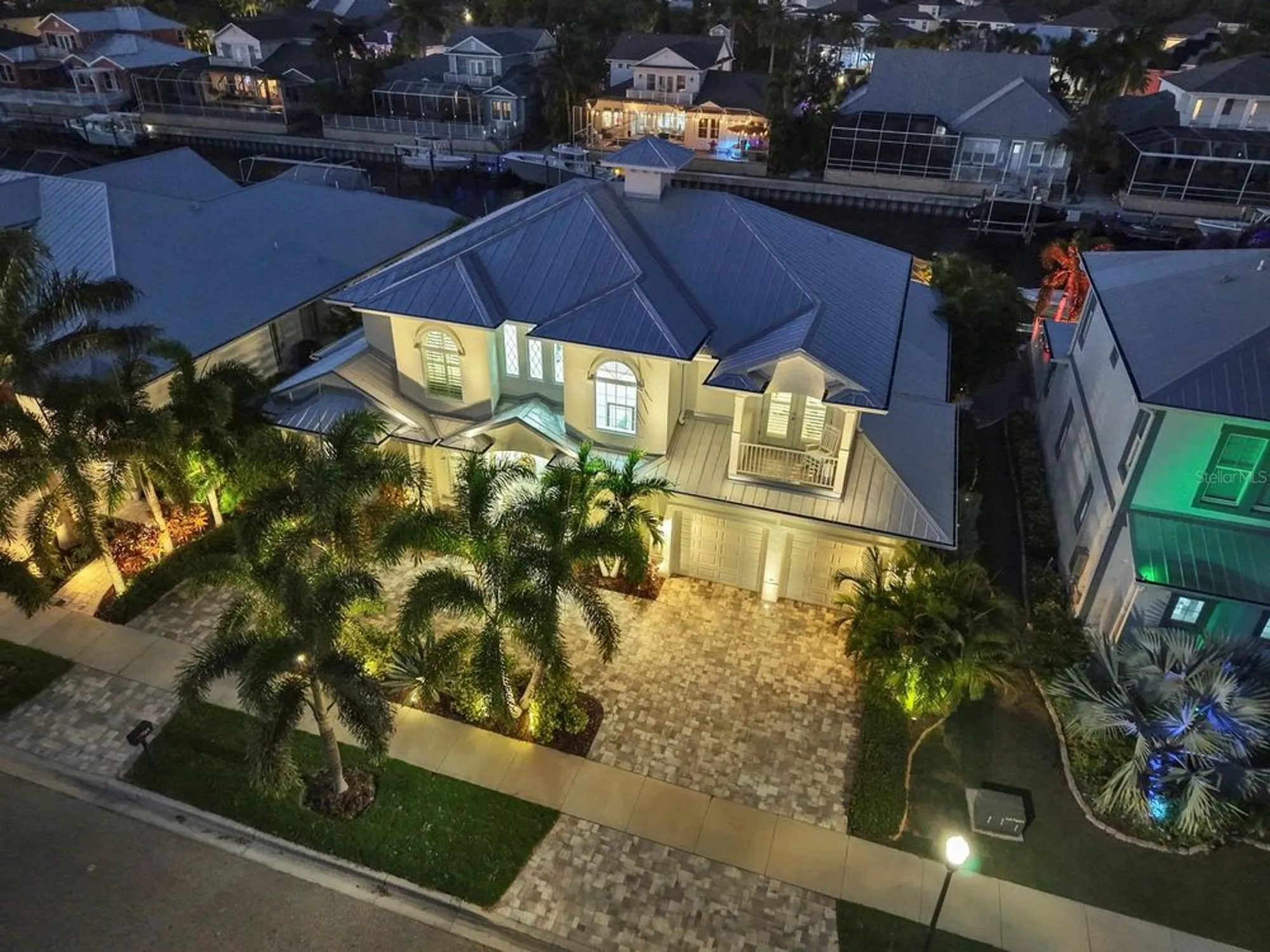 Property Slideshow image 87 of 100 | 701 pinckney dr, Apollo Beach, FL, 33572