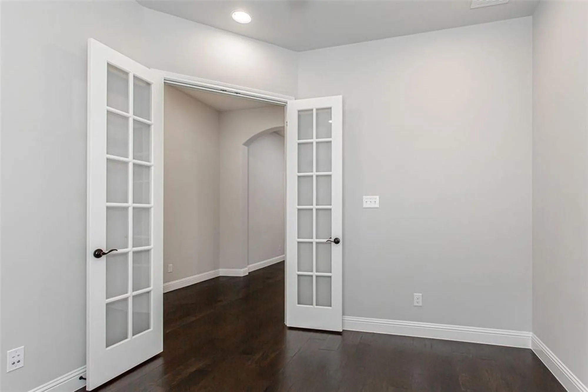 Property Slideshow image 7 of 40 | 8504 shallowford ln, Mckinney, TX, 75070