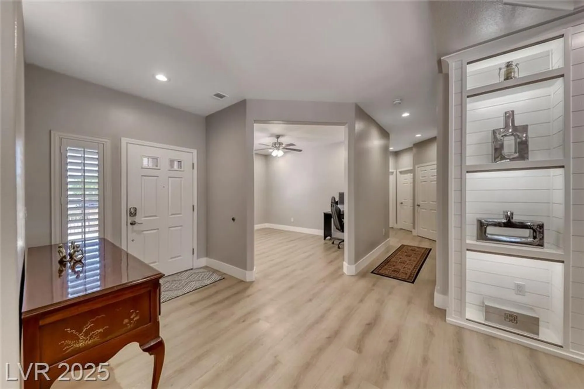 Property Slideshow image 5 of 50 | 3001 walnut park ct, Henderson, NV, 89052