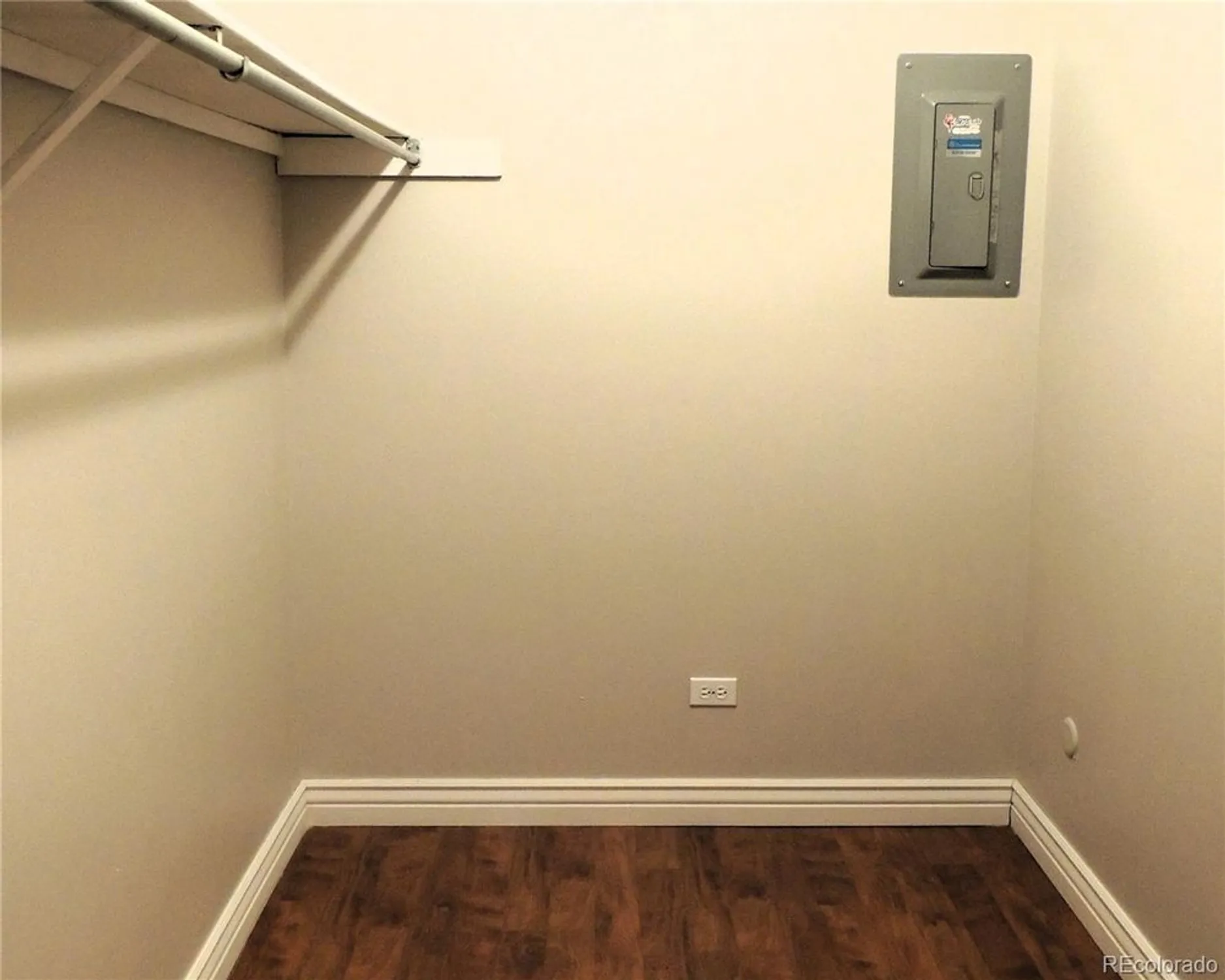 Property Slideshow image 16 of 23 | 9625 e center ave apt 4c, Denver, CO, 80247