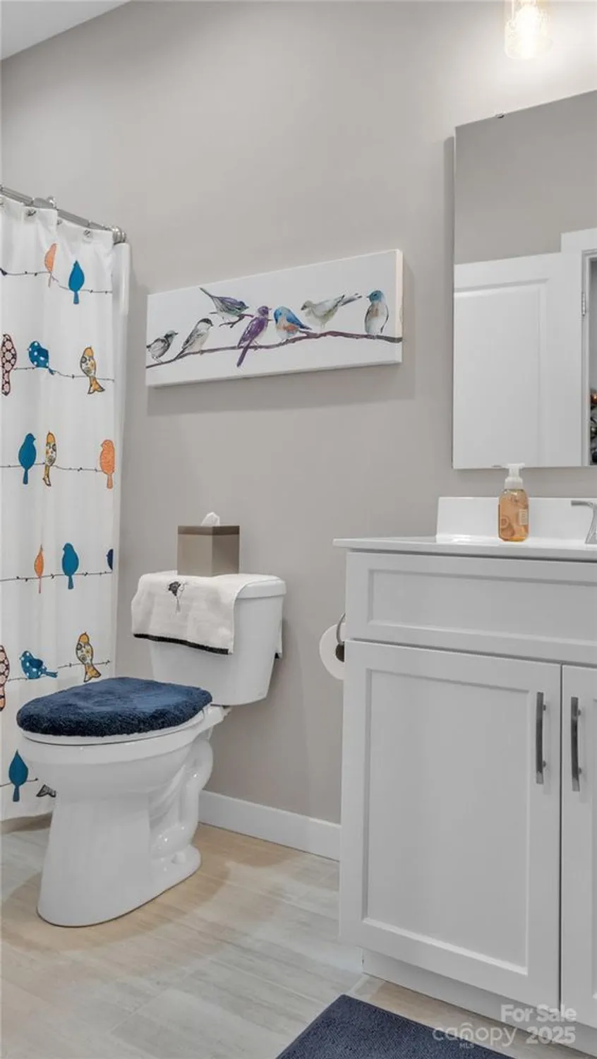 Property Slideshow image 38 of 44 | 1508 28th street ln se, Hickory, NC, 28602