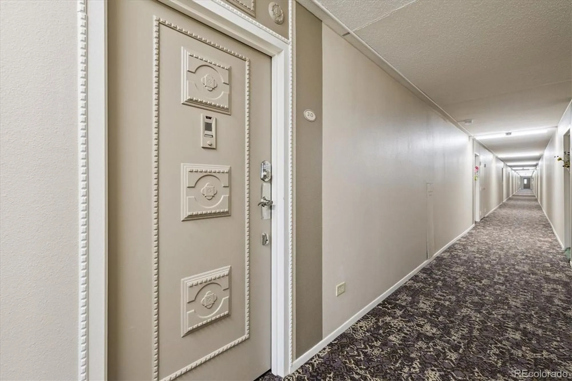 Property Slideshow image 17 of 50 | 9155 e center ave 2d, Denver, CO, 80247