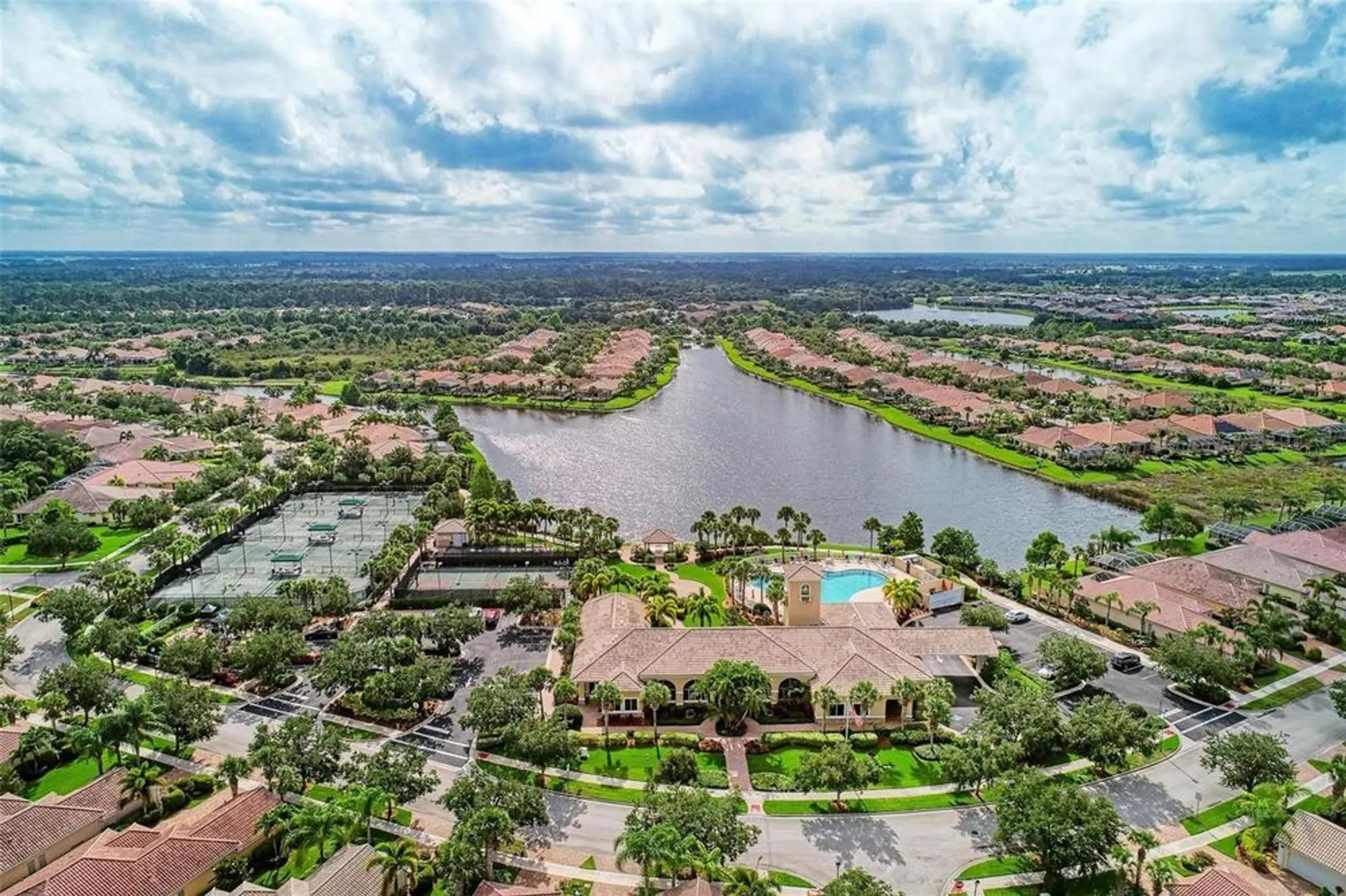 Property Slideshow image 61 of 65 | 5827 benevento dr, Sarasota, FL, 34238