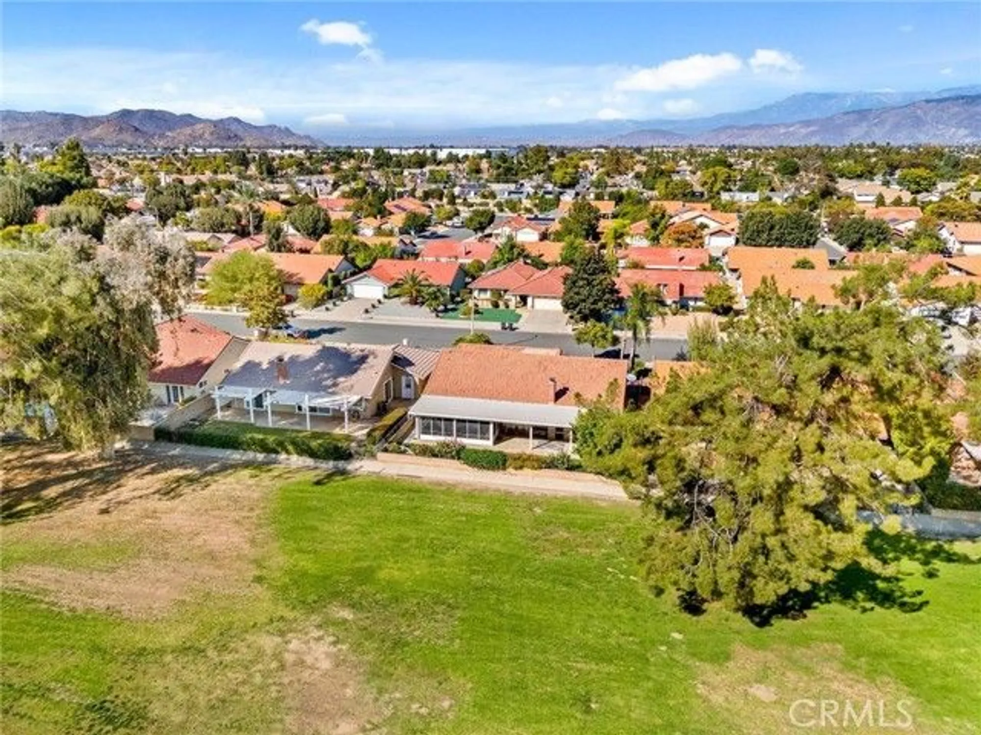 Property Slideshow image 36 of 39 | 2059 silver oak way, Hemet, CA, 92545