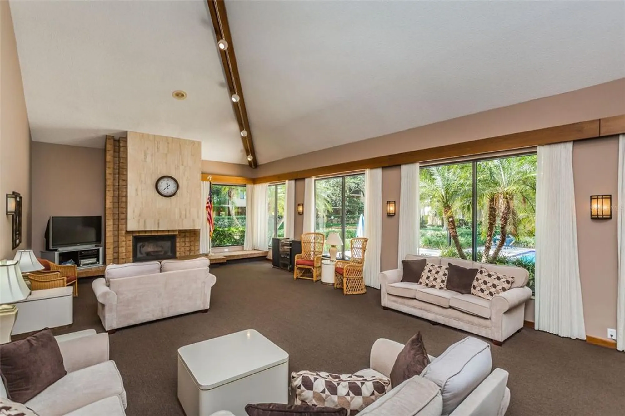 Property Slideshow image 67 of 85 | 3062 eastland blvd 105, Clearwater, FL, 33761