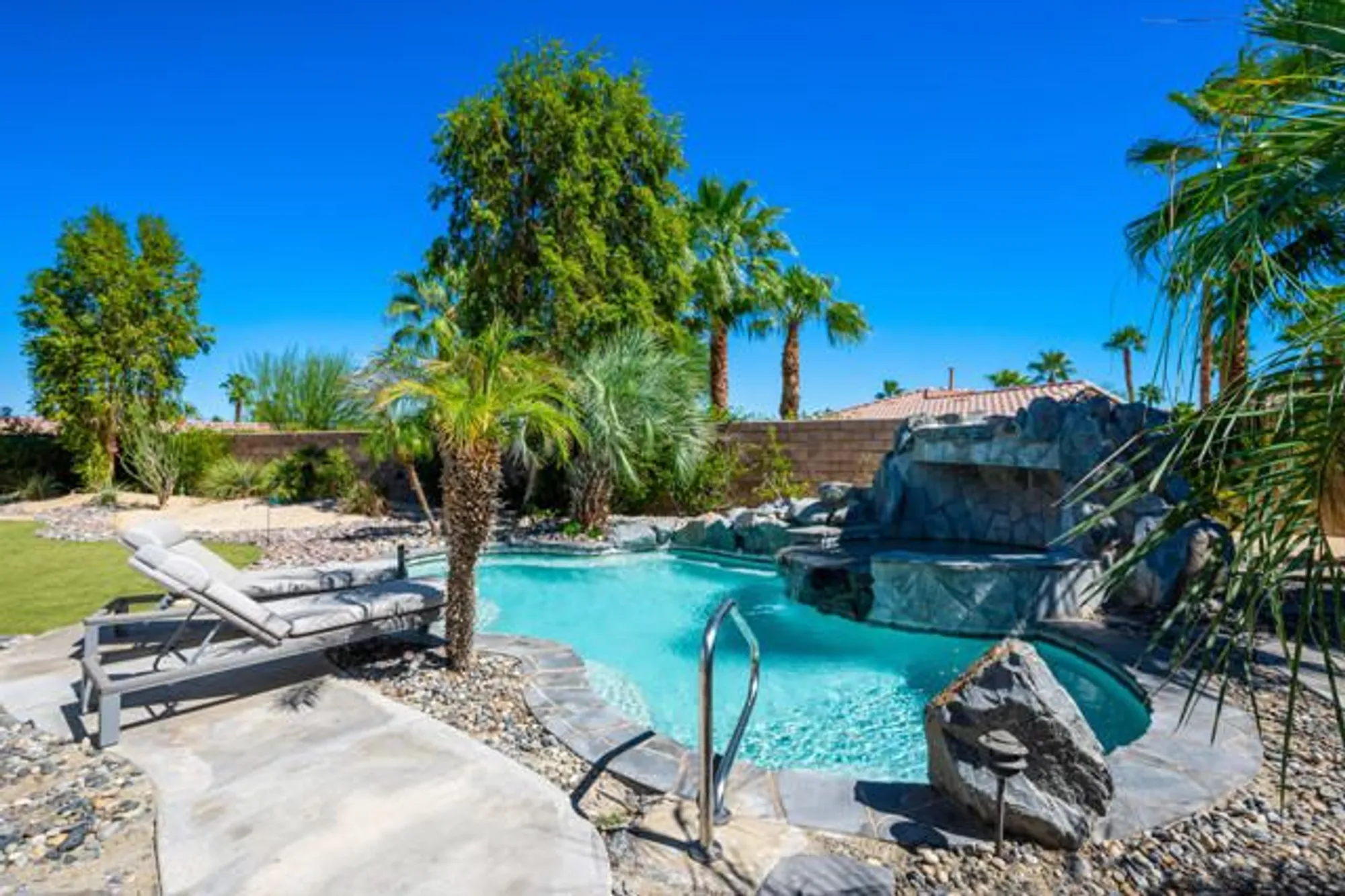 Property Slideshow image 40 of 101 | 81207 santa rosa ct, La Quinta, CA, 92253