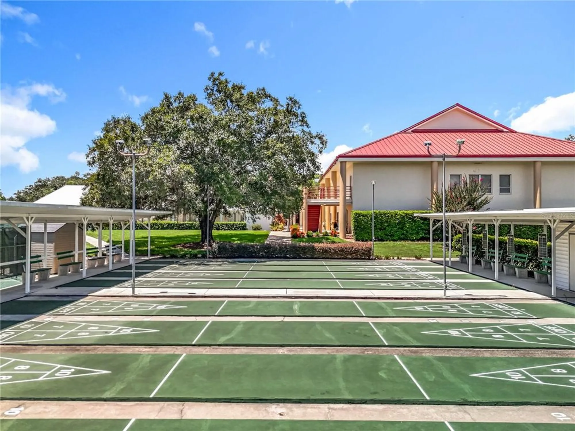 Property Slideshow image 53 of 61 | 26616 racquet cir, Leesburg, FL, 34748