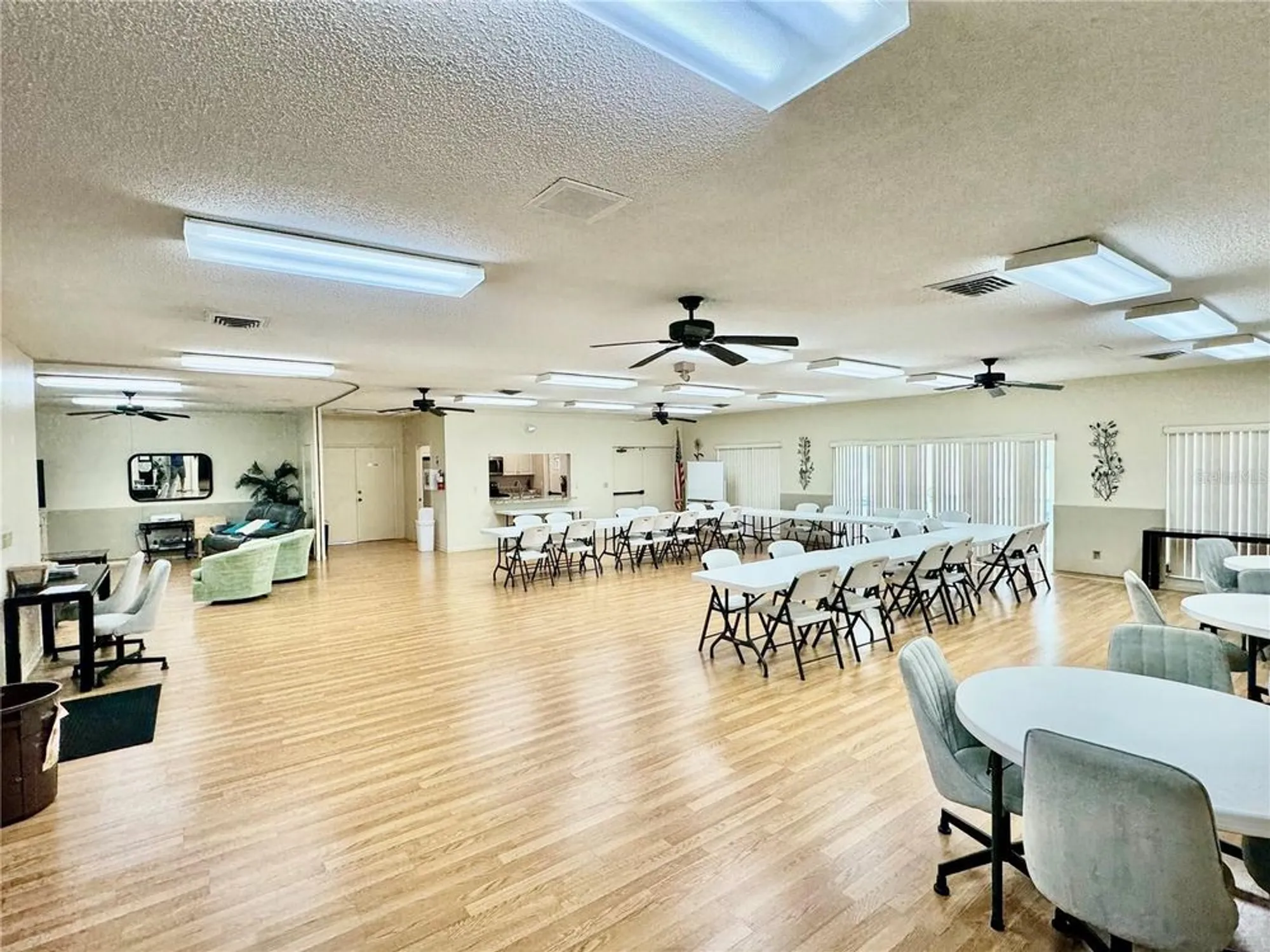 Property Slideshow image 46 of 58 | 3802 42nd street ct w # 31, Bradenton, FL, 34205