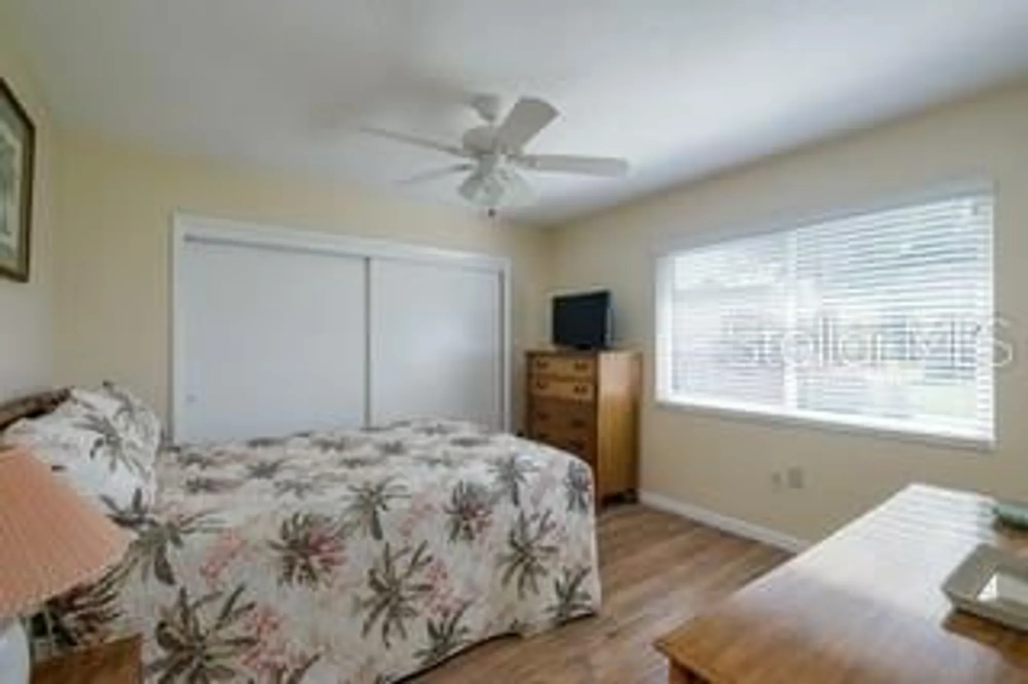 Property Slideshow image 27 of 49 | 2609 riverbluff pkwy # 146, Sarasota, FL, 34231