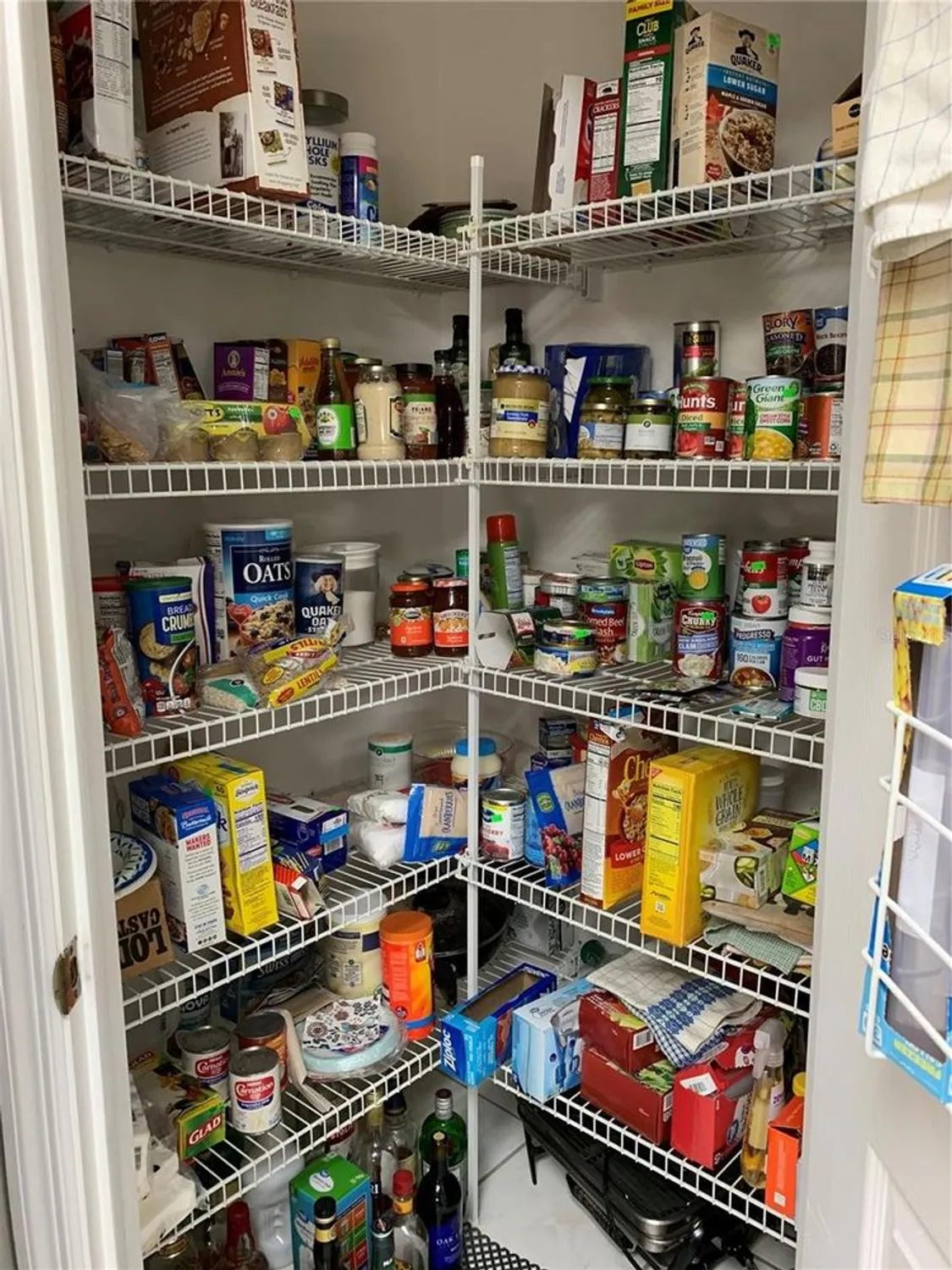 Property Slideshow image 7 of 23 | 7251 sw 115th pl, Ocala, FL, 34476