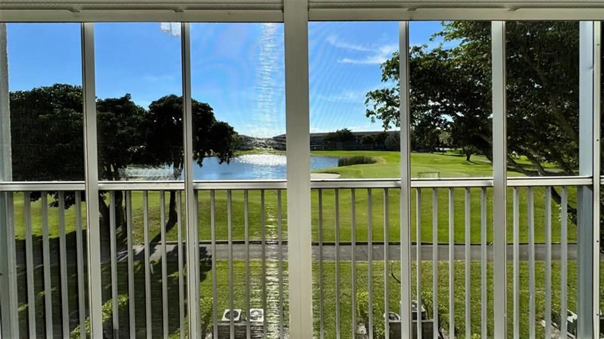 Property Slideshow image 4 of 26 | 300 sw 134th way apt 304e, Pembroke Pines, FL, 33027