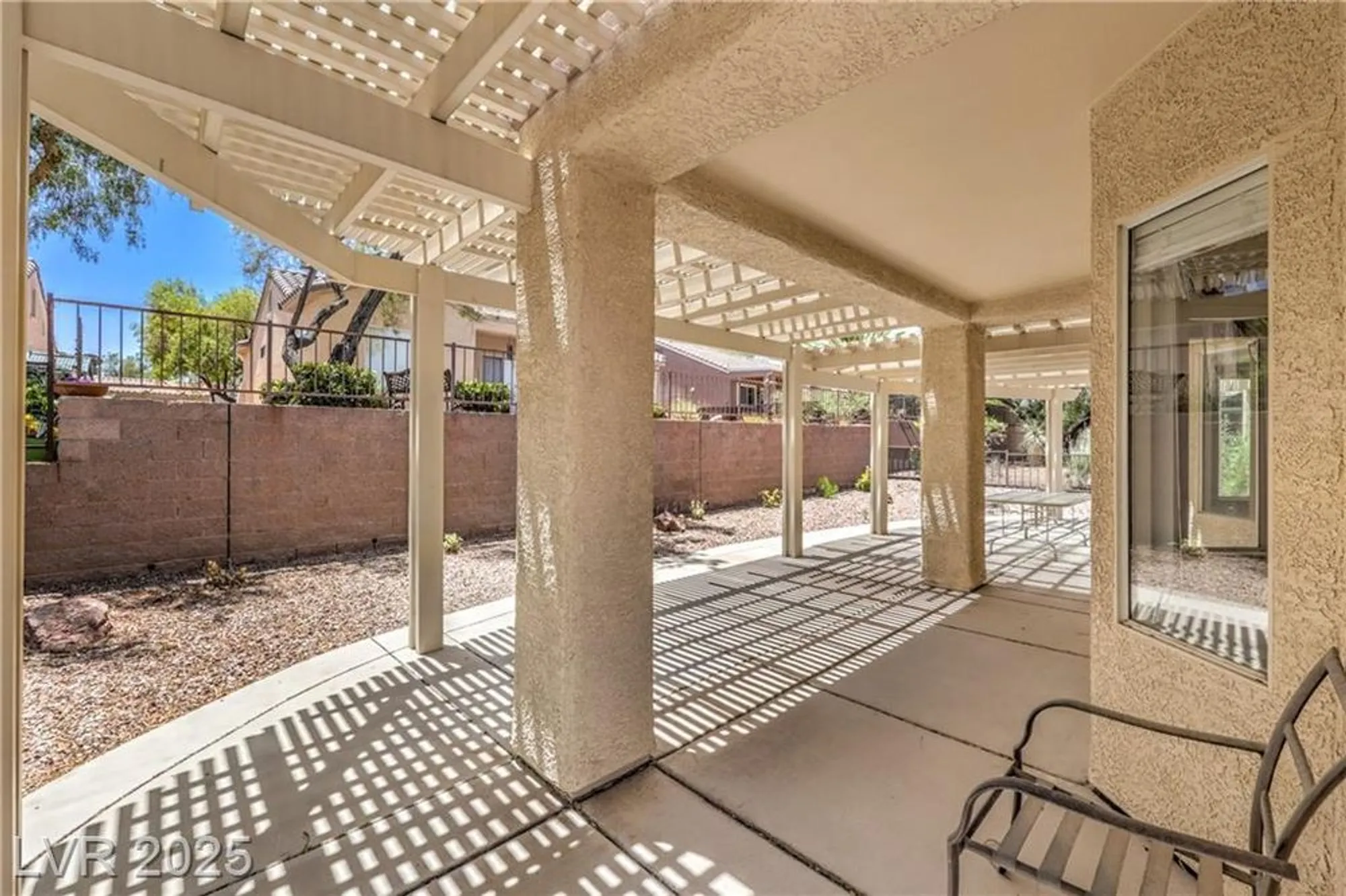 Property Slideshow image 17 of 26 | 2535 leighton ave, Henderson, NV, 89052