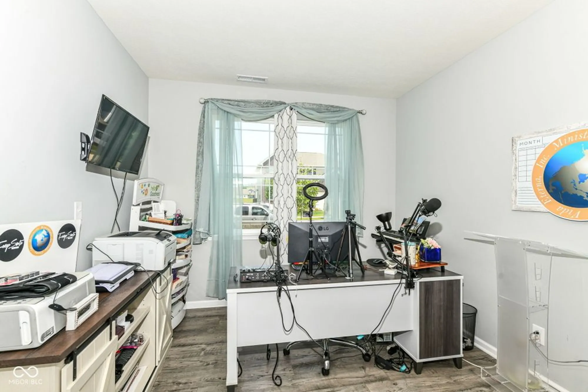 Property Slideshow image 3 of 41 | 9053 fitzgerald dr, Indianapolis, IN, 46239