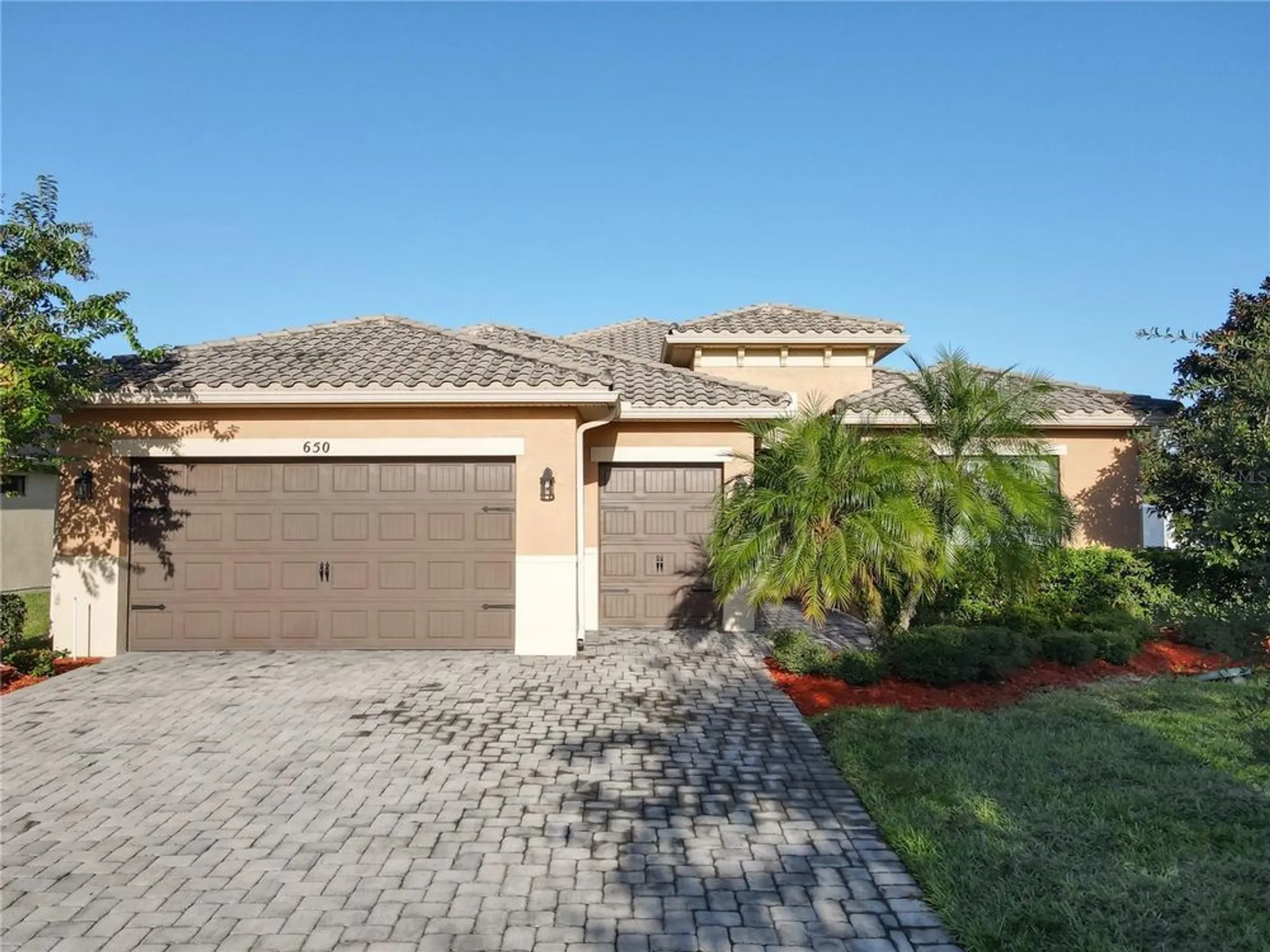 Property Slideshow image 9 of 61 | 650 carmel ln, Kissimmee, FL, 34759