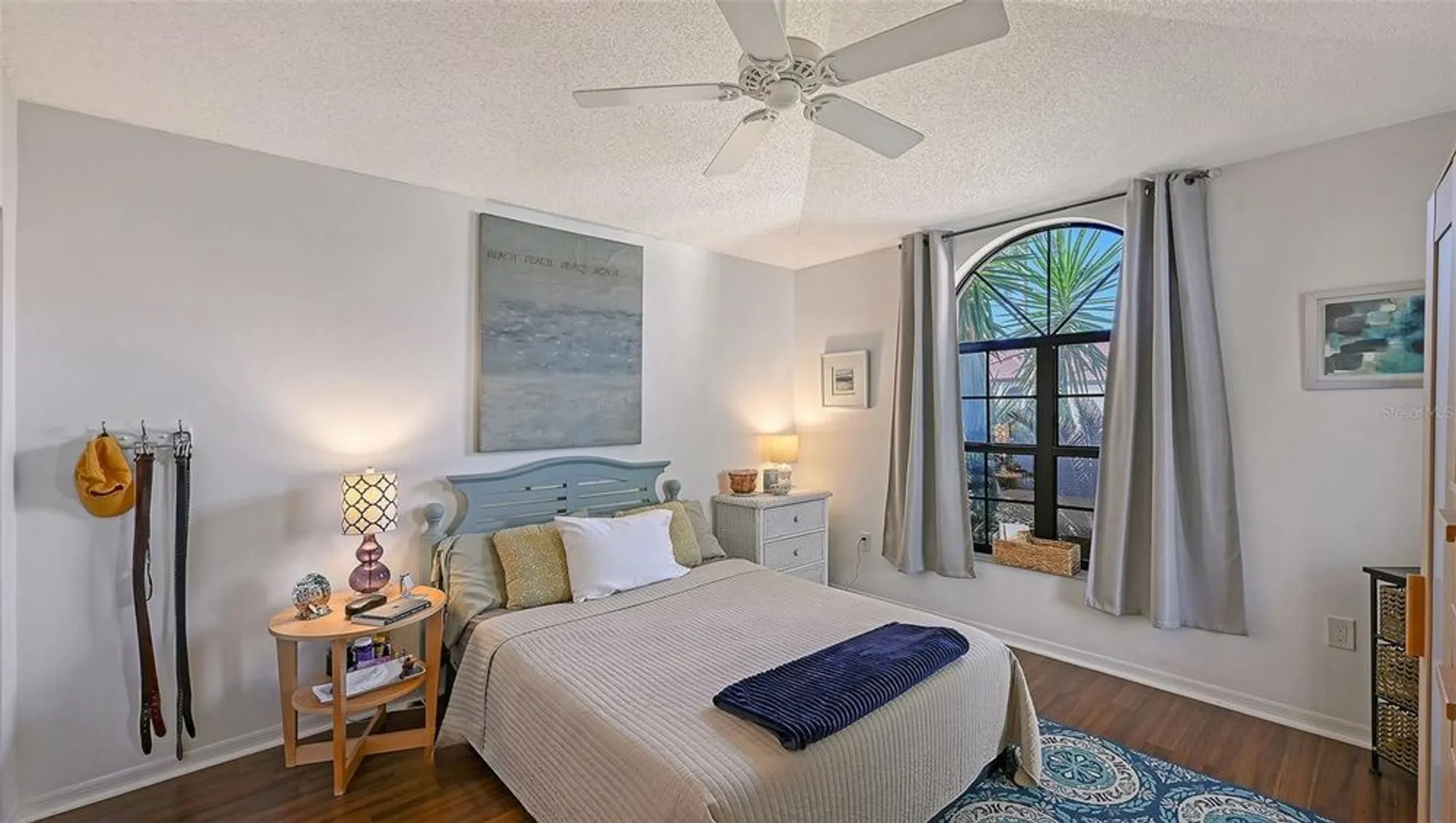 Property Slideshow image 30 of 49 | 7360 oak moss dr # 4, Sarasota, FL, 34241