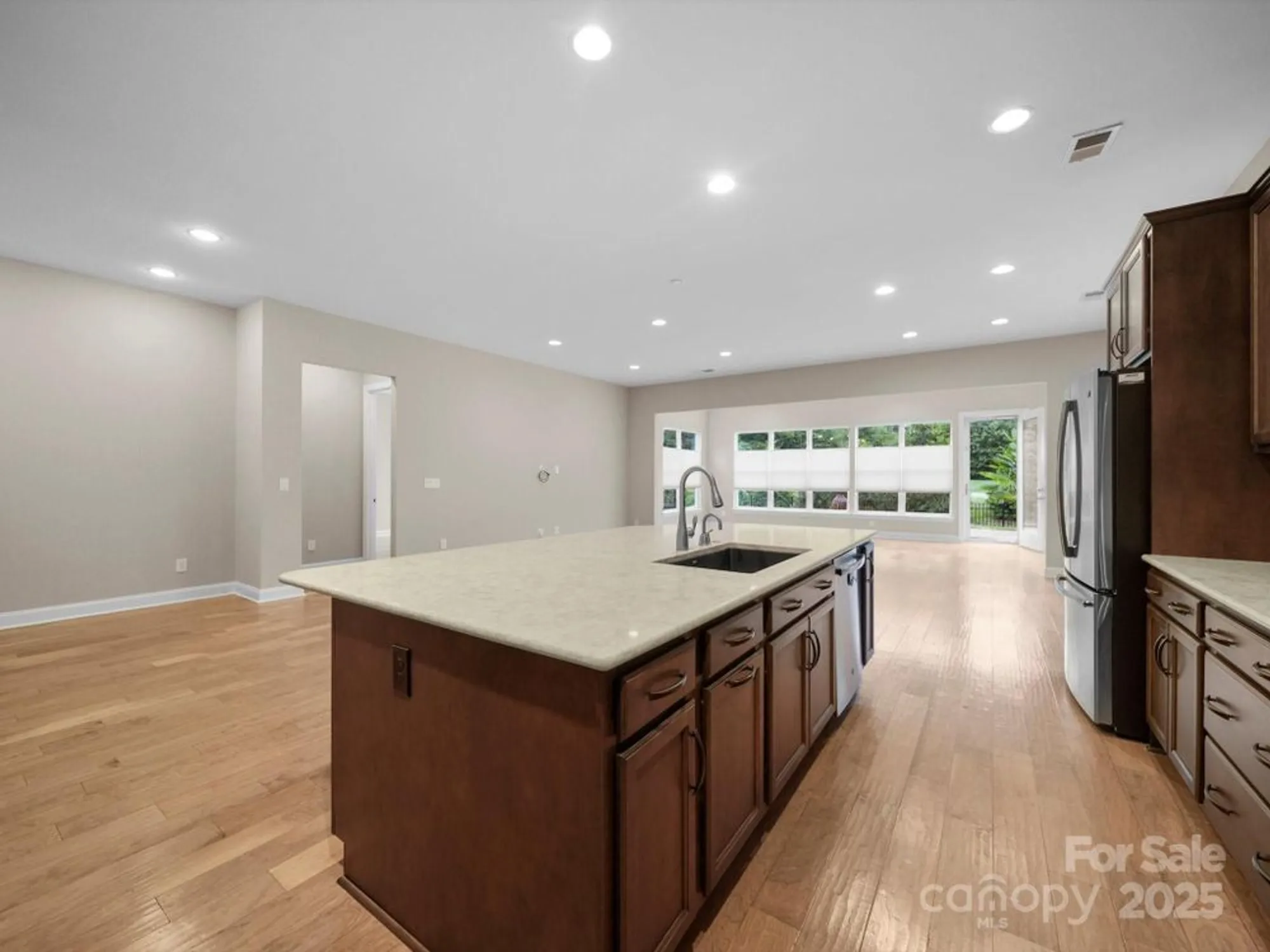 Property Slideshow image 24 of 44 | 253 stone mountain way, Denver, NC, 28037