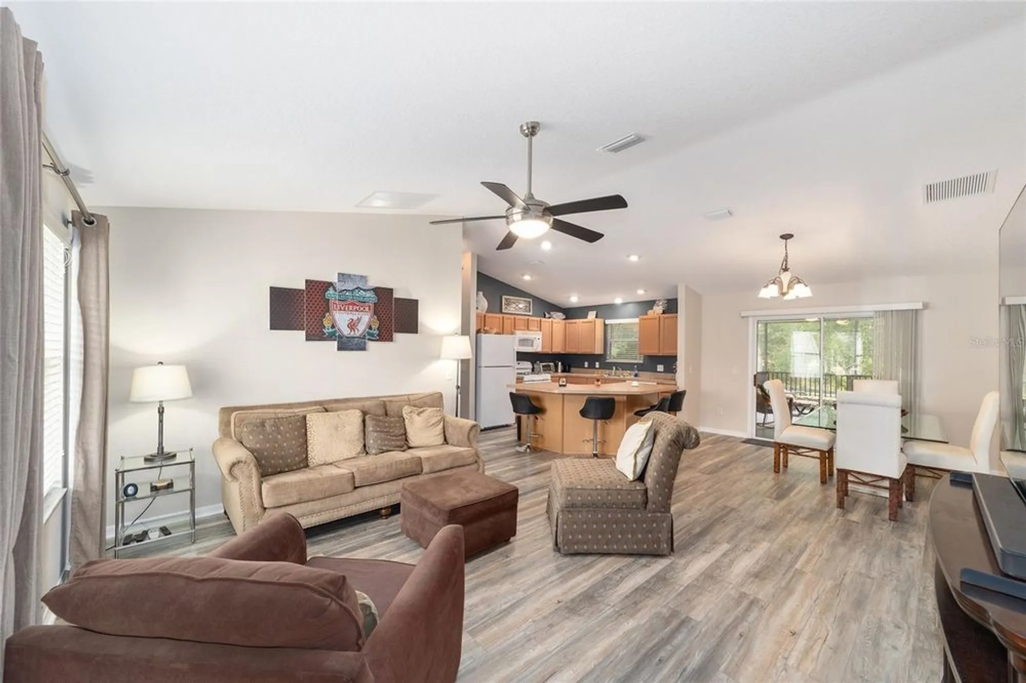 Property Slideshow image 11 of 58 | 2020 harston trl, The Villages, FL, 32162
