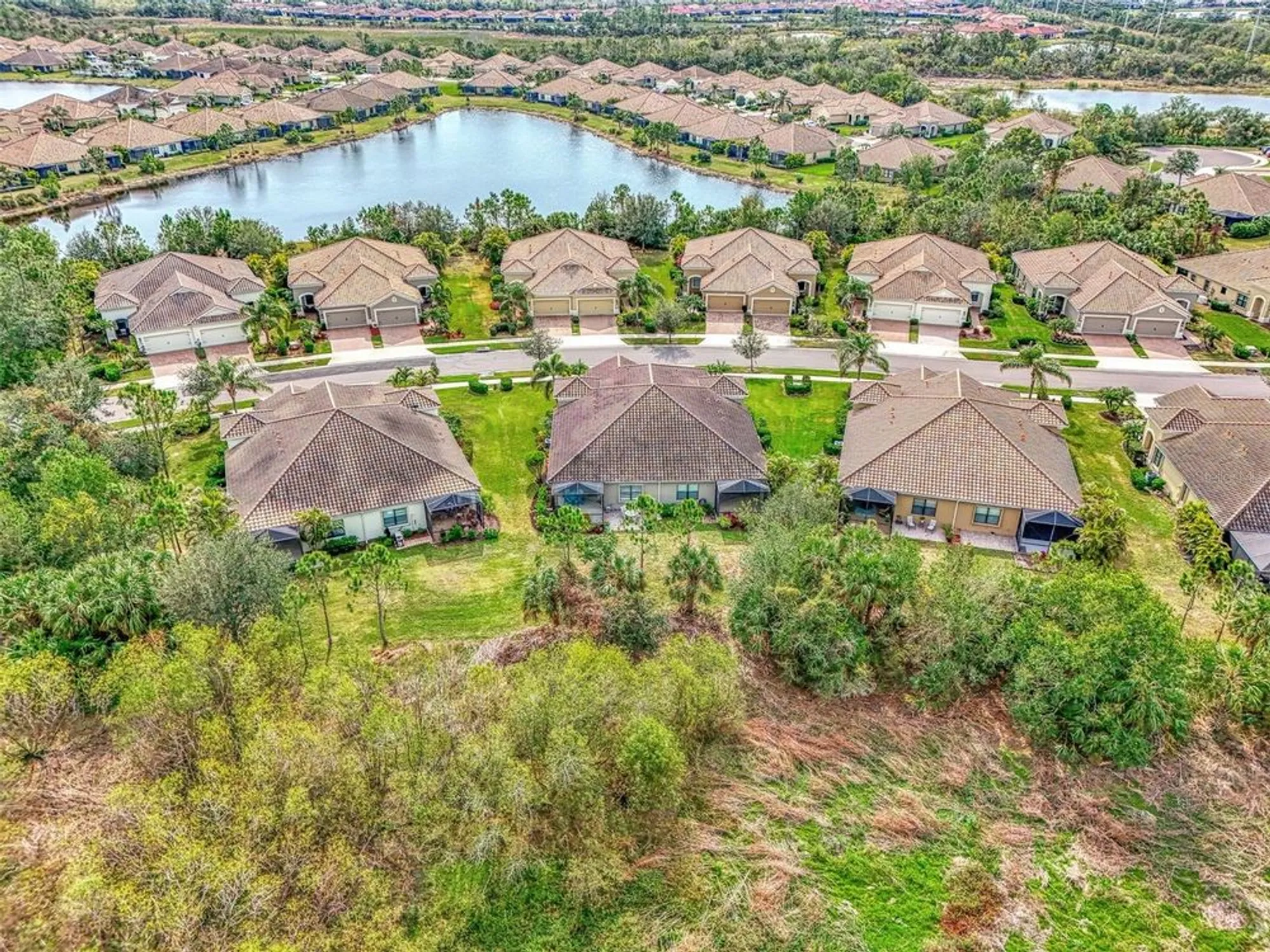 Property Slideshow image 45 of 93 | 11409 okaloosa dr, Venice, FL, 34293