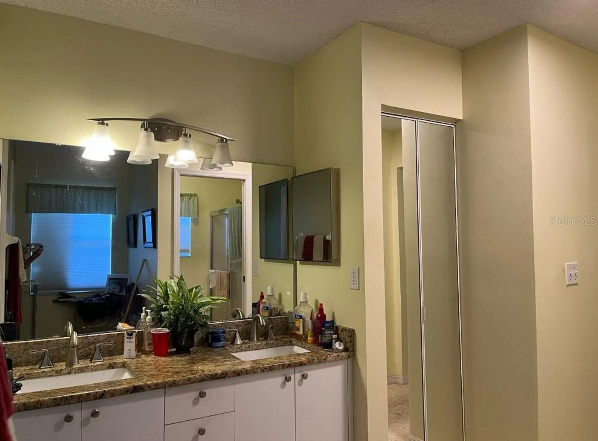 Property Slideshow image 16 of 26 | 32831 timberwood dr, Leesburg, FL, 34748