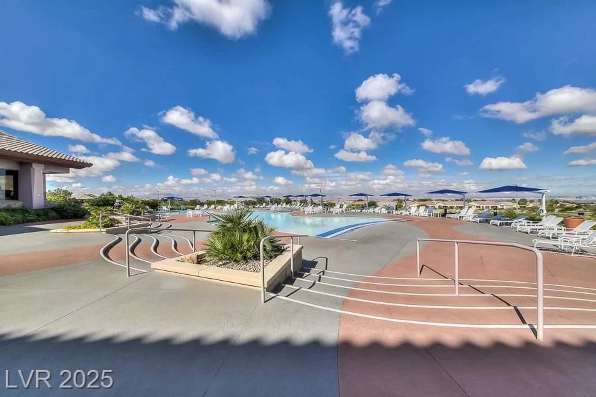Property Slideshow image 37 of 48 | 2114 twin falls dr, Henderson, NV, 89044