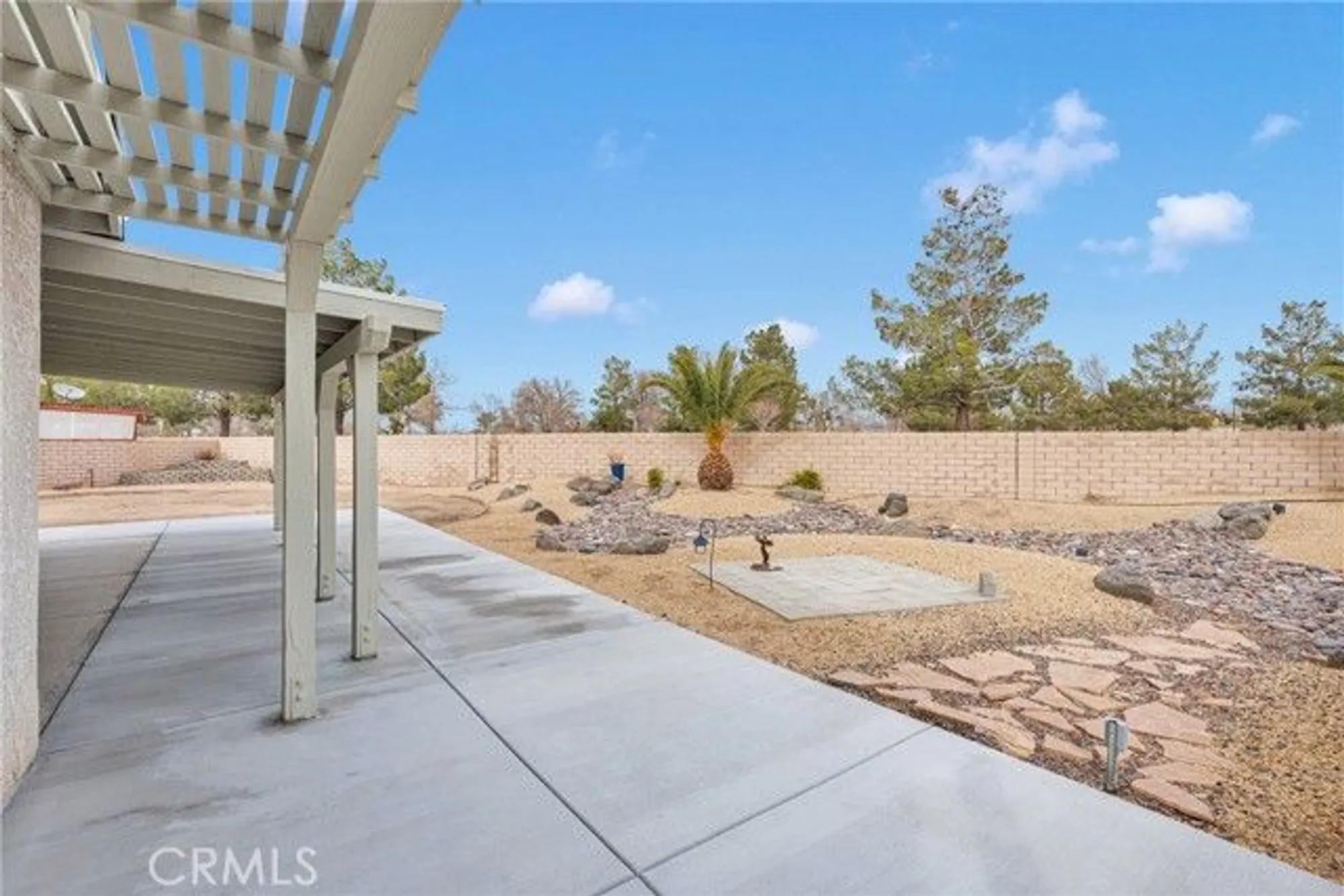 Property Slideshow image 36 of 54 | 19559 northstar ct, Apple Valley, CA, 92308