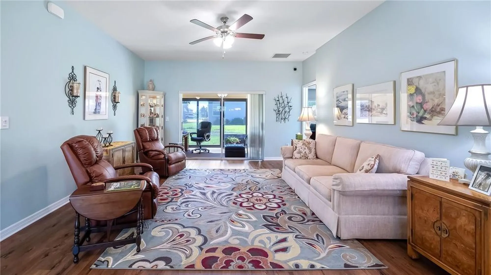 Property Slideshow image 4 of 62 | 4671 spring grove ln, Leesburg, FL, 34748