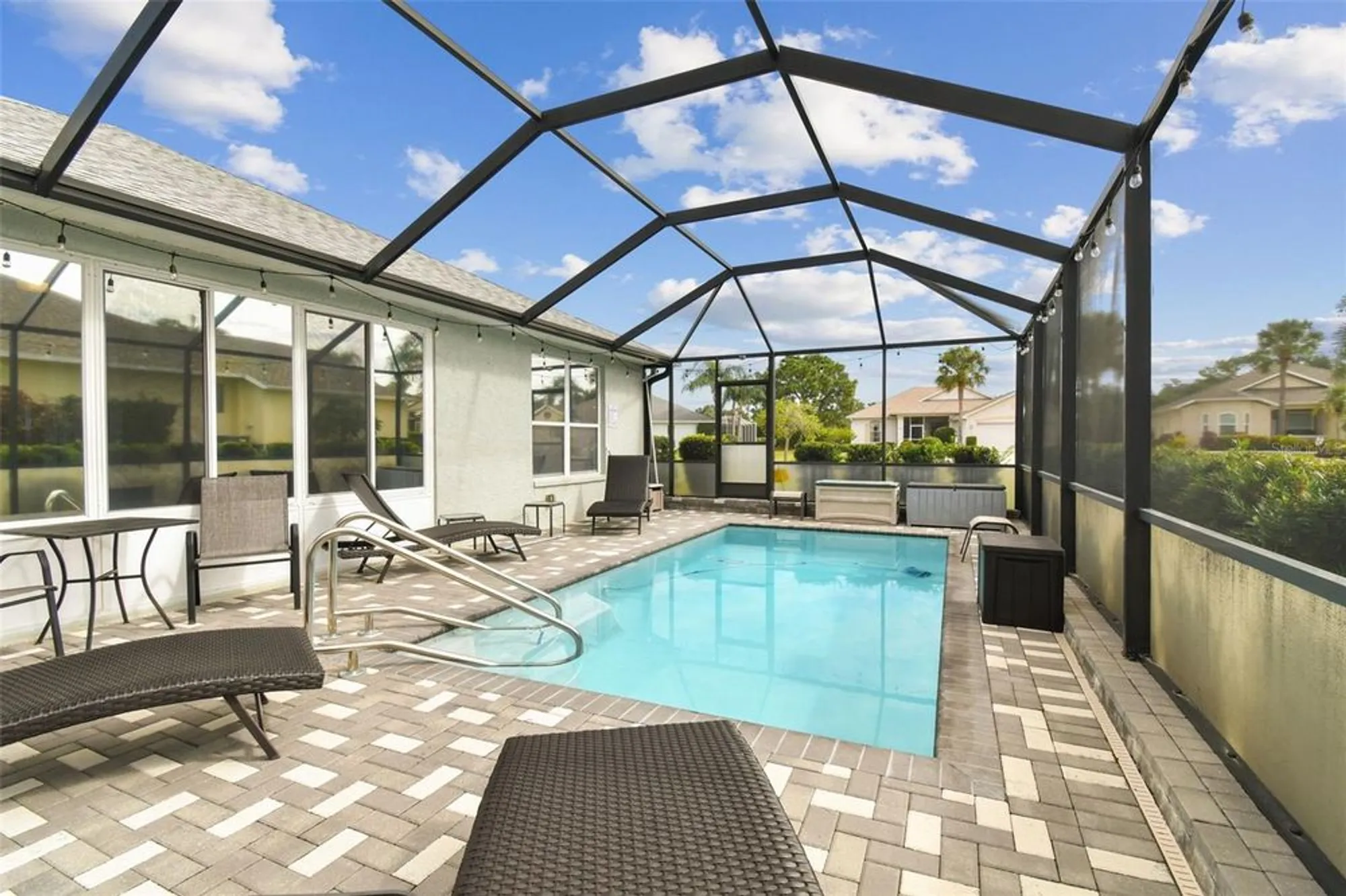 Property Slideshow image 12 of 72 | 1119 villeroy dr, Sun City Center, FL, 33573