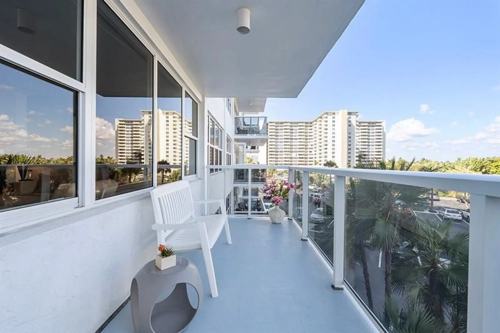 Property Slideshow image 22 of 53 | 3300 ne 36th st 303, Fort Lauderdale, FL, 33308