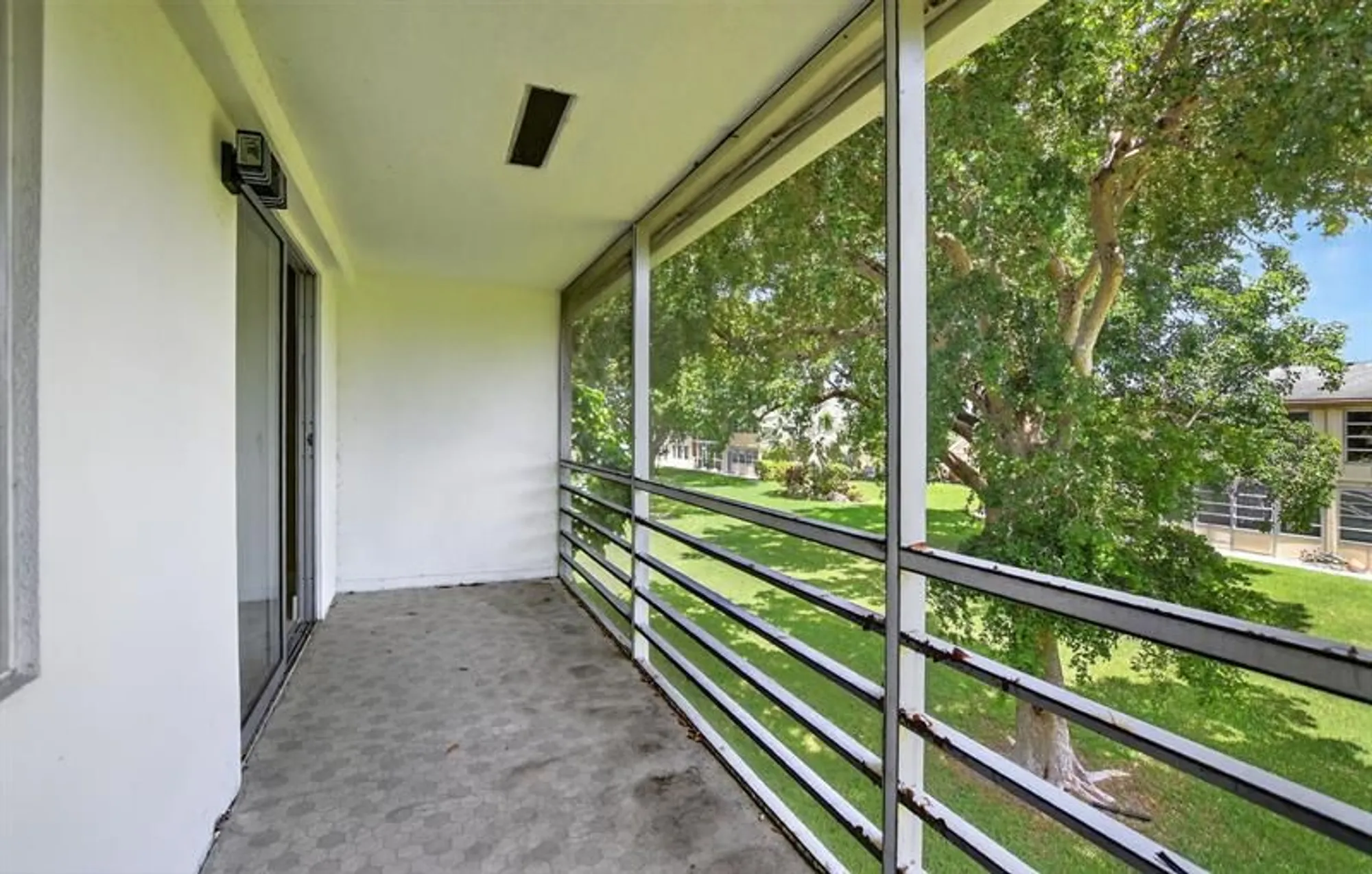 Property Slideshow image 21 of 69 | 186 upminster i # 186, Deerfield Beach, FL, 33442