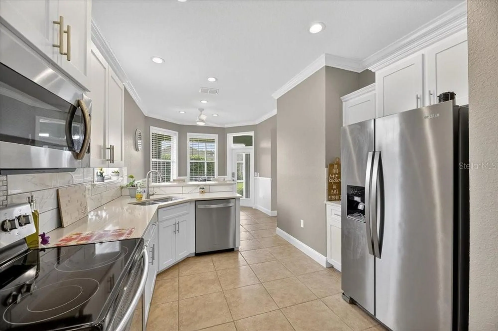 Property Slideshow image 25 of 59 | 8147 lake james dr, Lakeland, FL, 33810