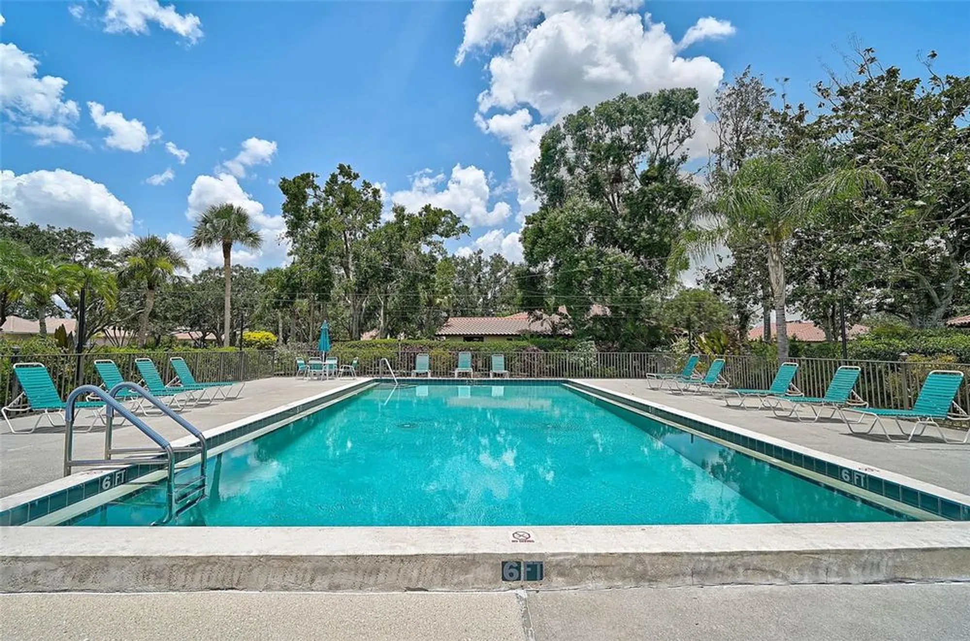 Property Slideshow image 42 of 49 | 7341 golf pointe cir, Sarasota, FL, 34243