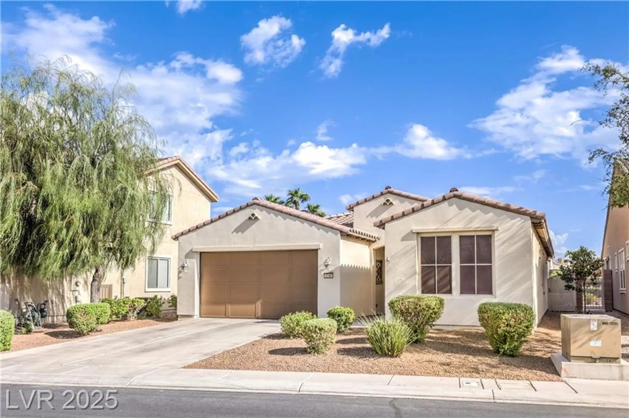 Property Slideshow image 42 of 44 | 3740 corte bella hills ave, North Las Vegas, NV, 89081