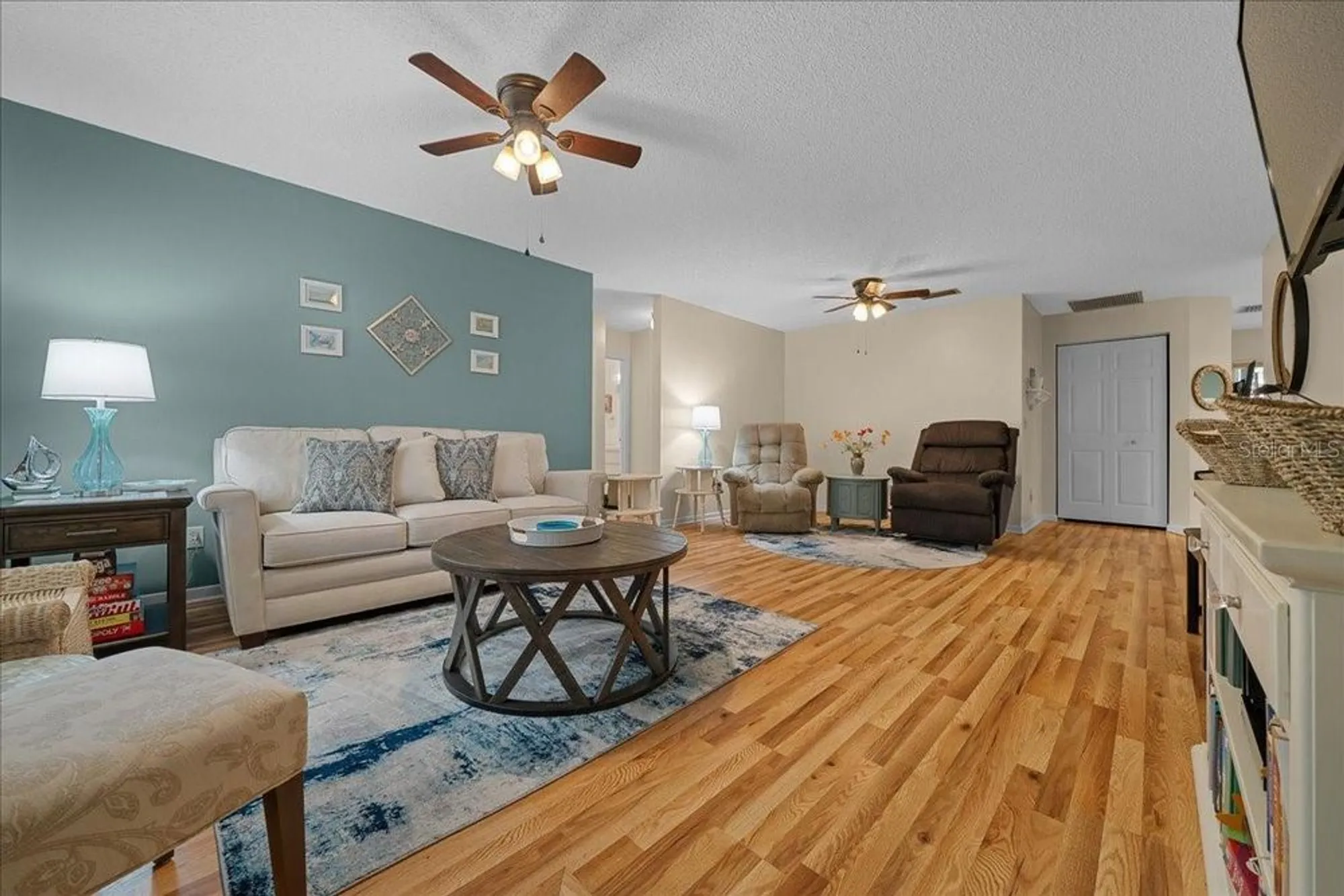 Property Slideshow image 9 of 45 | 8715 sw 97th st a, Ocala, FL, 34481