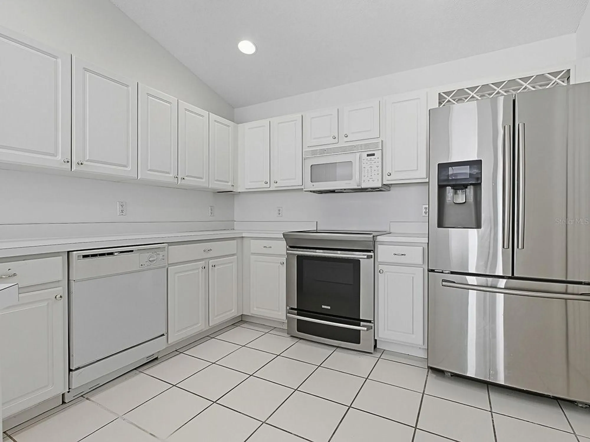 Property Slideshow image 20 of 71 | 3016 andover ct, Mount Dora, FL, 32757