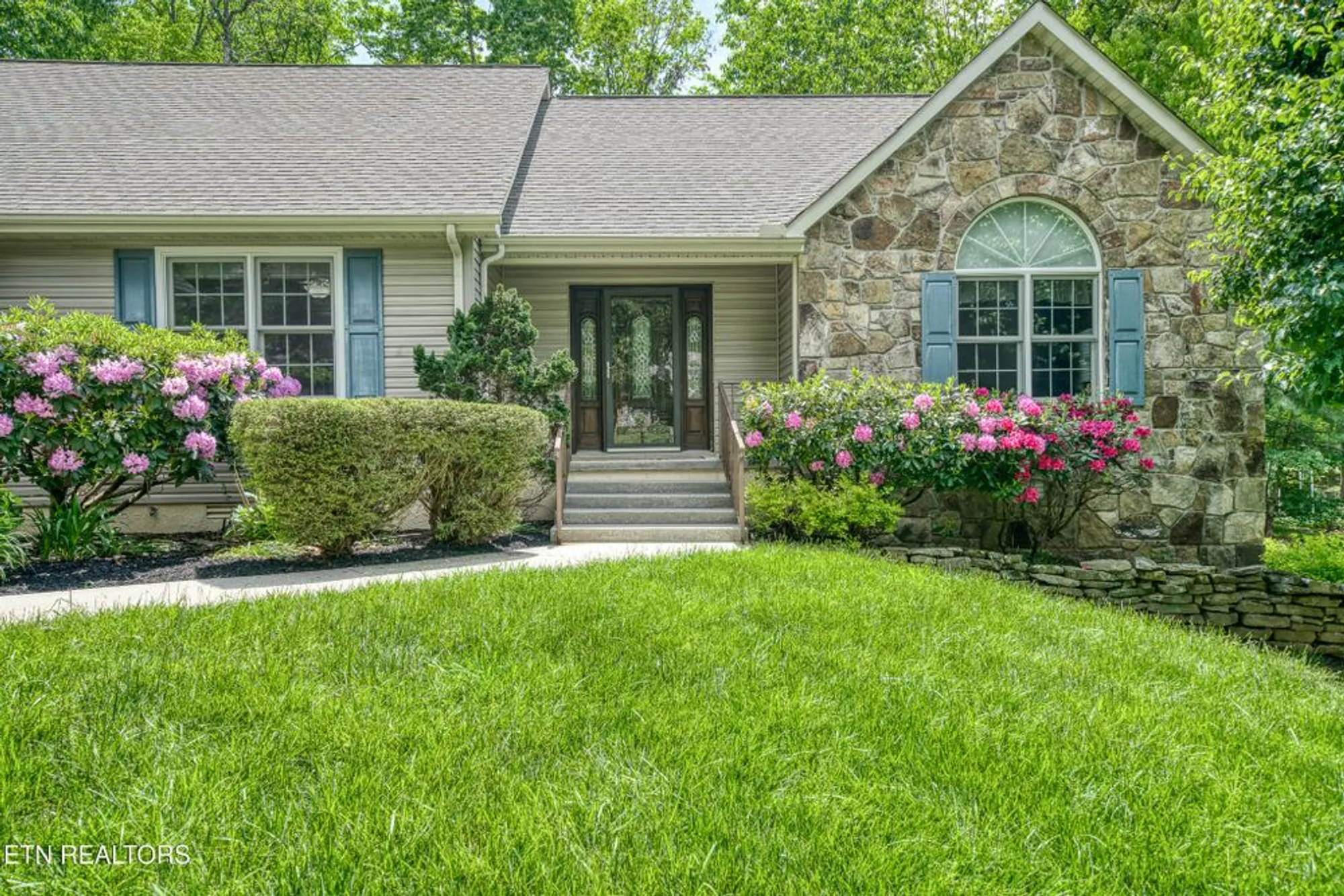 Property Slideshow image 3 of 42 | 55 loxley ln, Crossville, TN, 38558