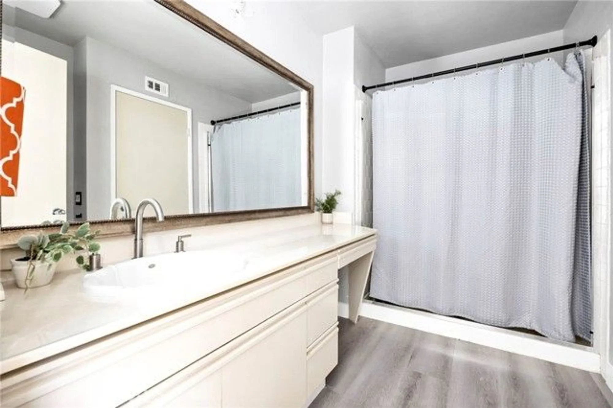 Property Slideshow image 24 of 35 | 54880 inverness way, La Quinta, CA, 92253