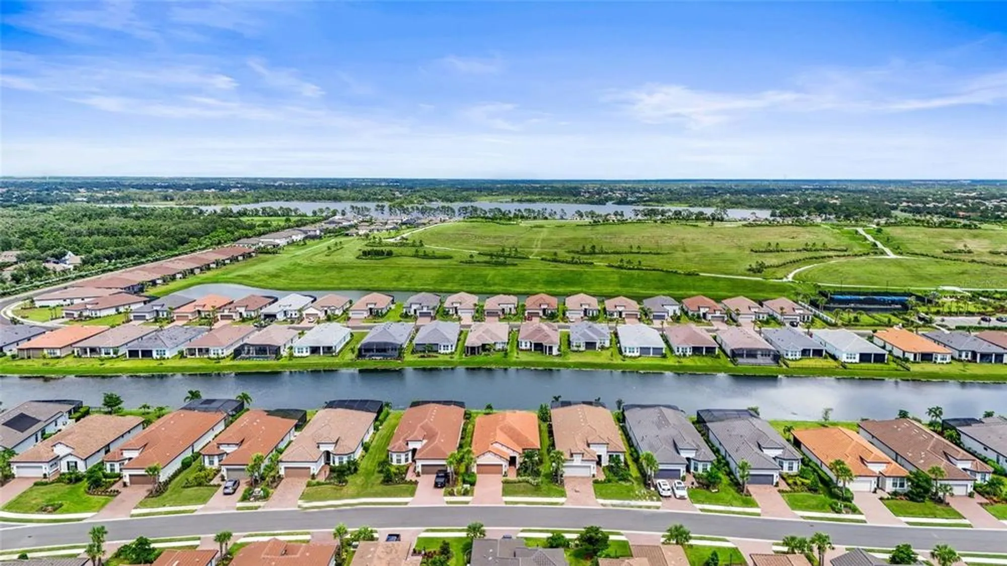 Property Slideshow image 52 of 84 | 6253 mesa gln, Bradenton, FL, 34203