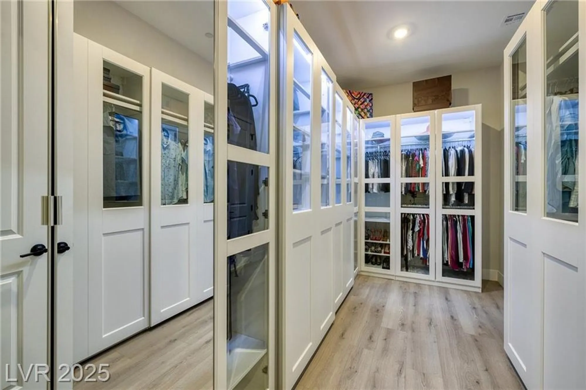 Property Slideshow image 28 of 63 | 351 tigullio ave, Henderson, NV, 89011