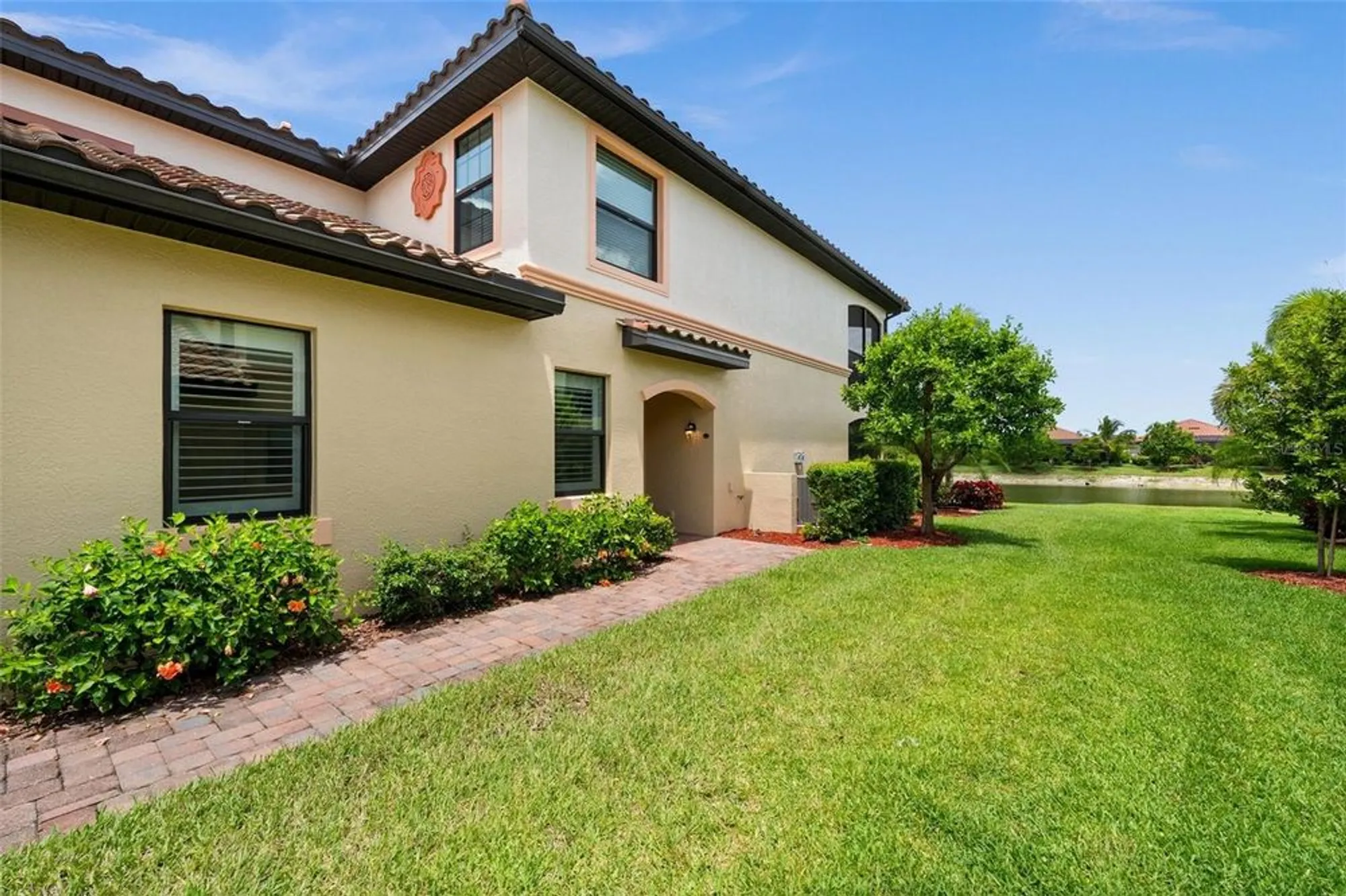 Property Slideshow image 6 of 46 | 17270 cherrywood ct 5904, Bonita Springs, FL, 34135